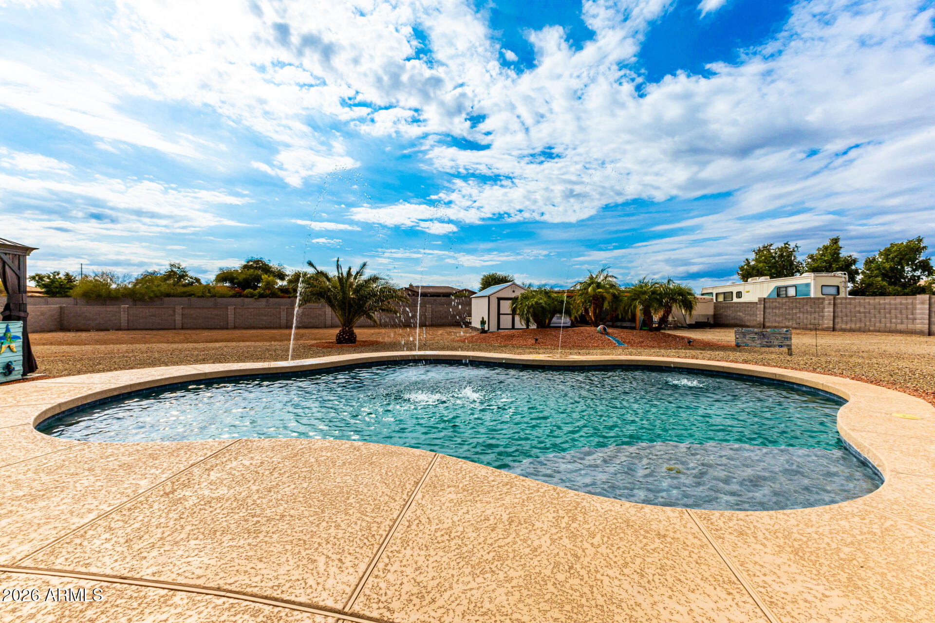 PEAK VIEW RANCH - Residential
