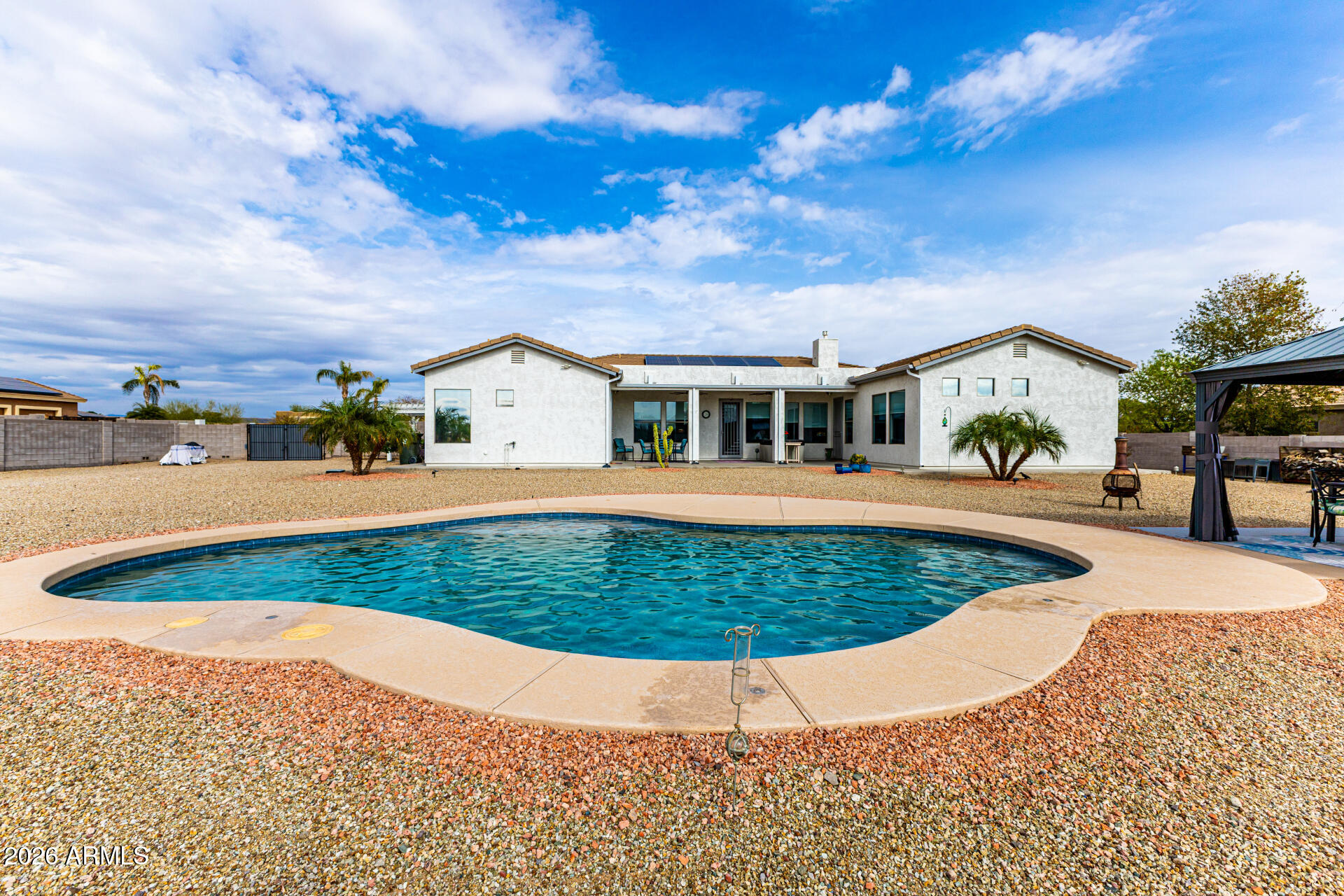 PEAK VIEW RANCH - Residential