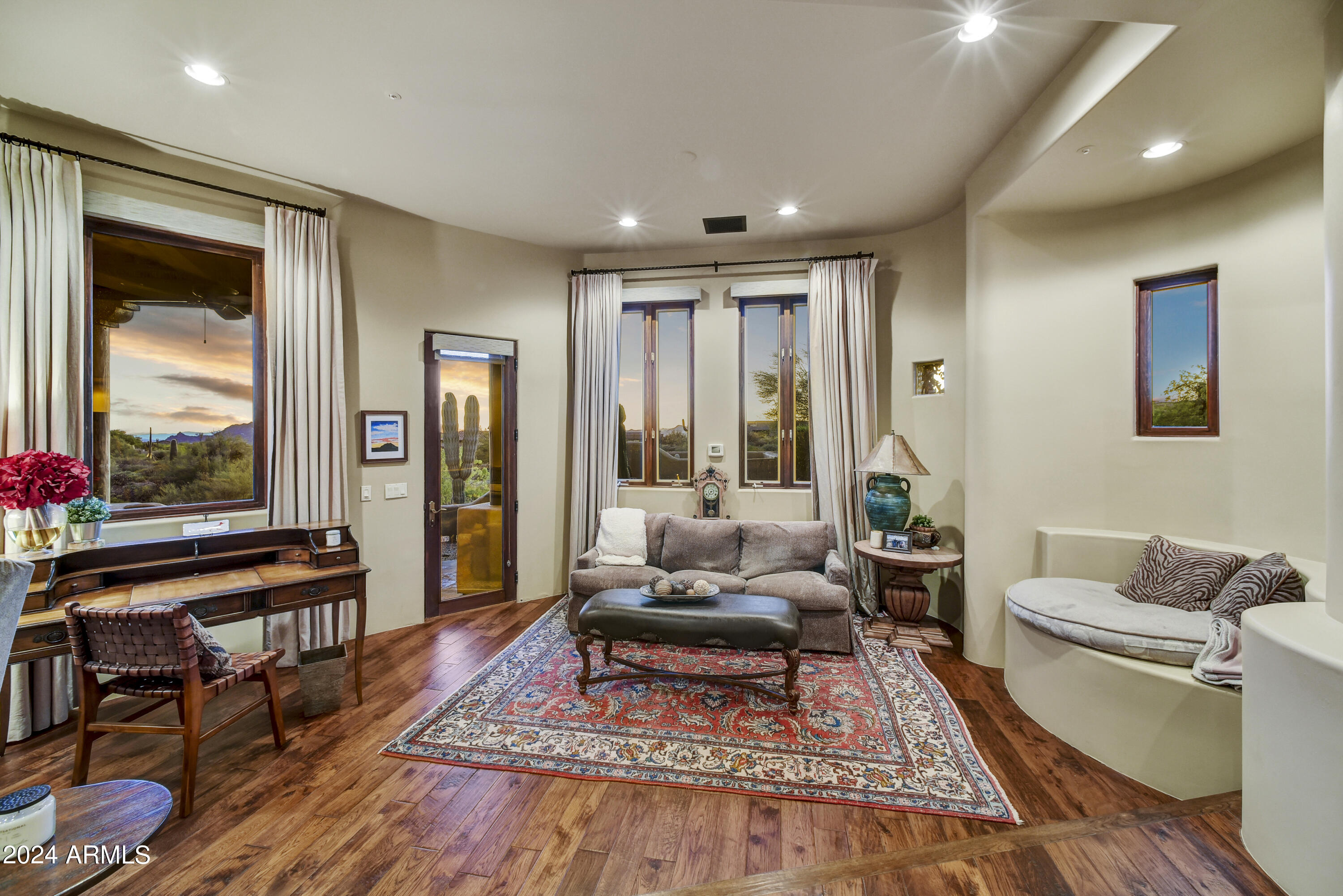 DESERT MOUNTAIN PHASE 1 UNIT 1 LOT 1-205 TR A - Residential