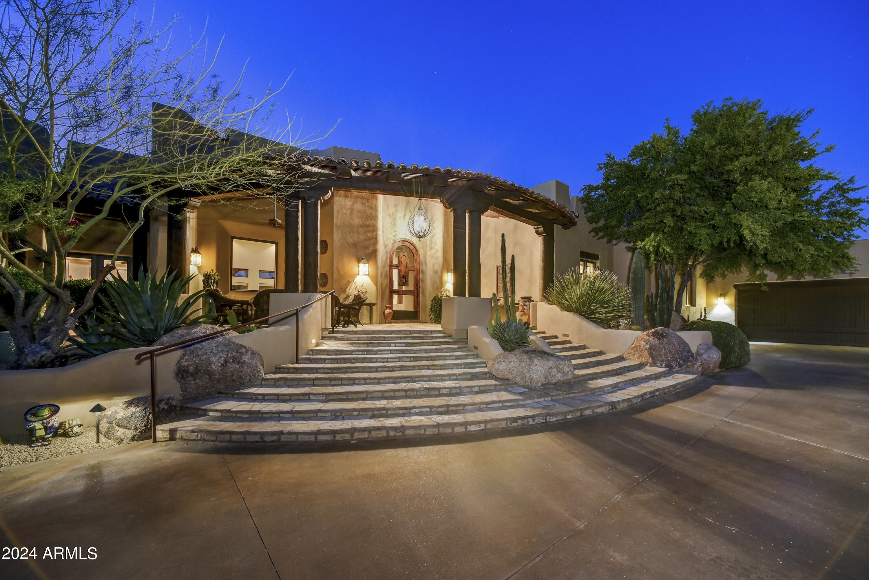 DESERT MOUNTAIN PHASE 1 UNIT 1 LOT 1-205 TR A - Residential