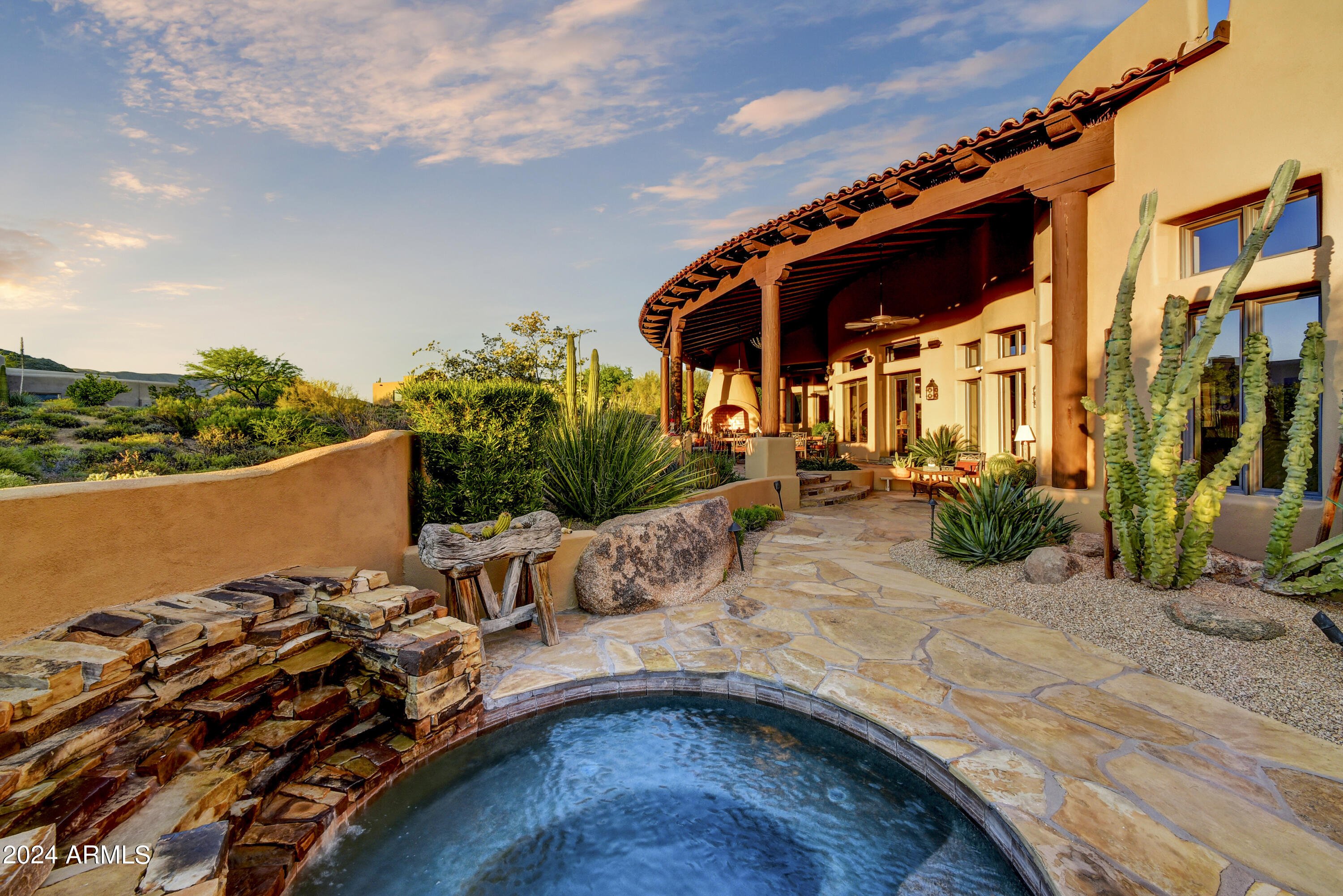 DESERT MOUNTAIN PHASE 1 UNIT 1 LOT 1-205 TR A - Residential
