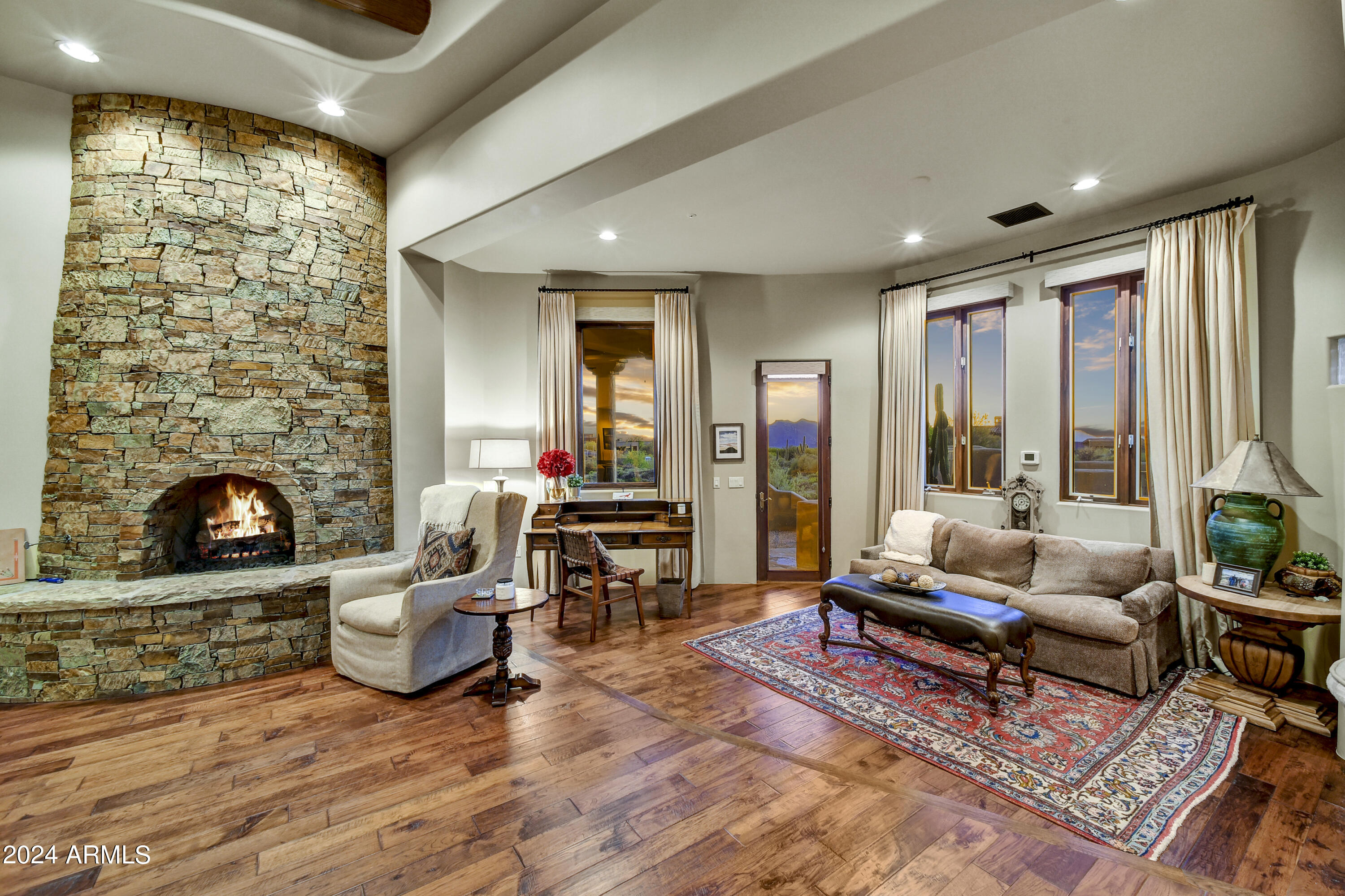 DESERT MOUNTAIN PHASE 1 UNIT 1 LOT 1-205 TR A - Residential