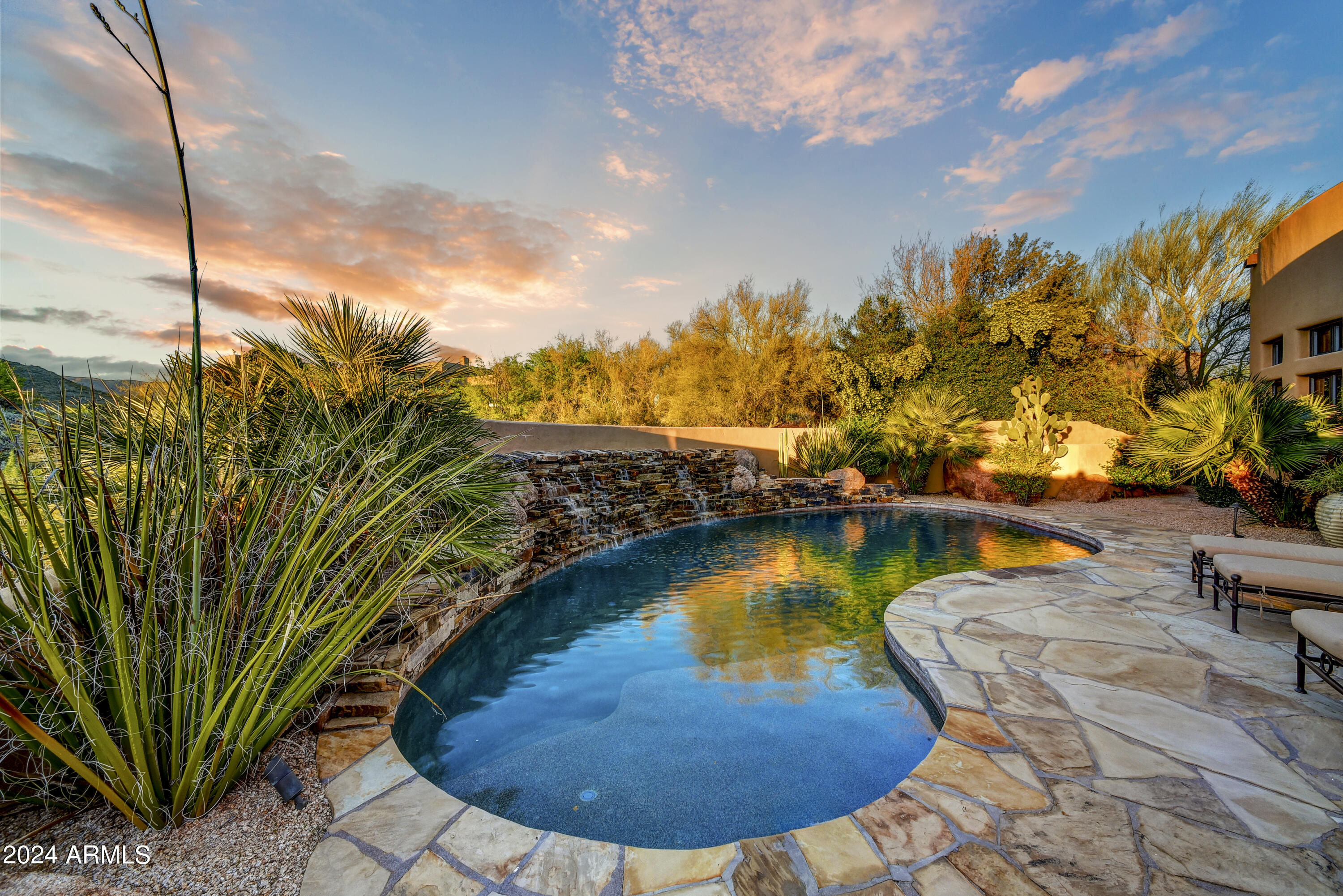 DESERT MOUNTAIN PHASE 1 UNIT 1 LOT 1-205 TR A - Residential
