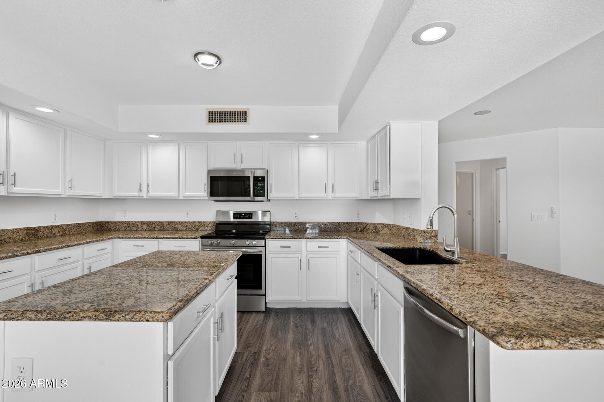 GREENFIELD LAKES PARCEL 2 UNIT 1 - Residential