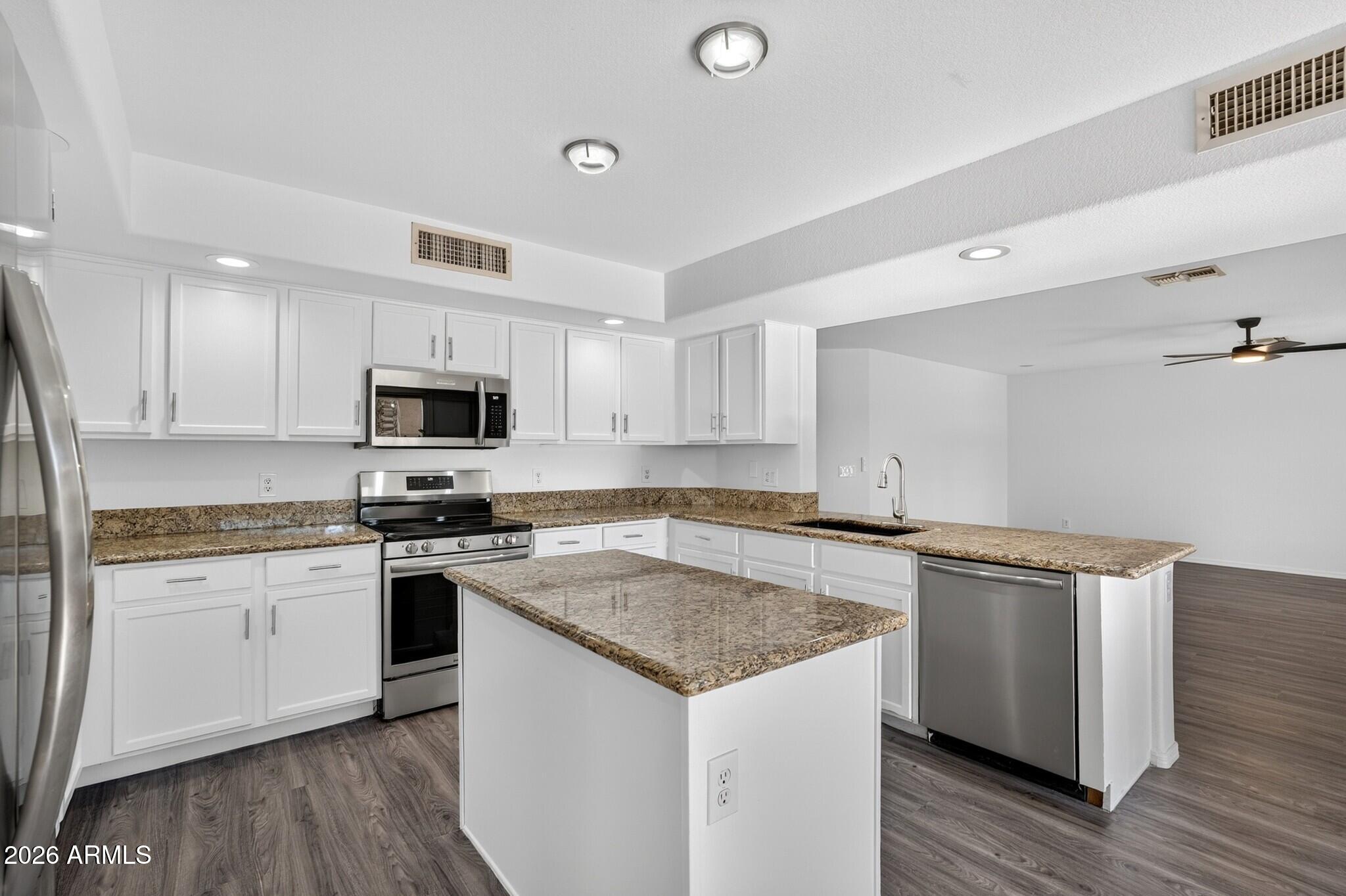 GREENFIELD LAKES PARCEL 2 UNIT 1 - Residential