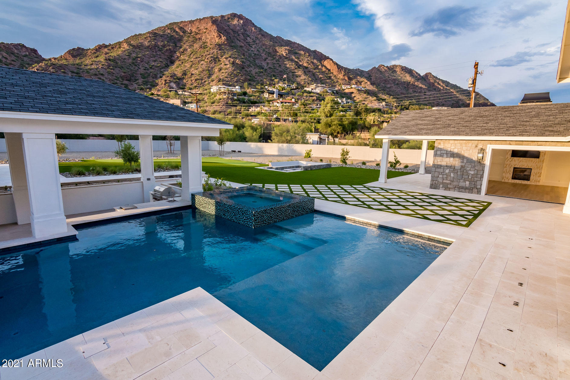 HIGHLANDS 3 - Residential