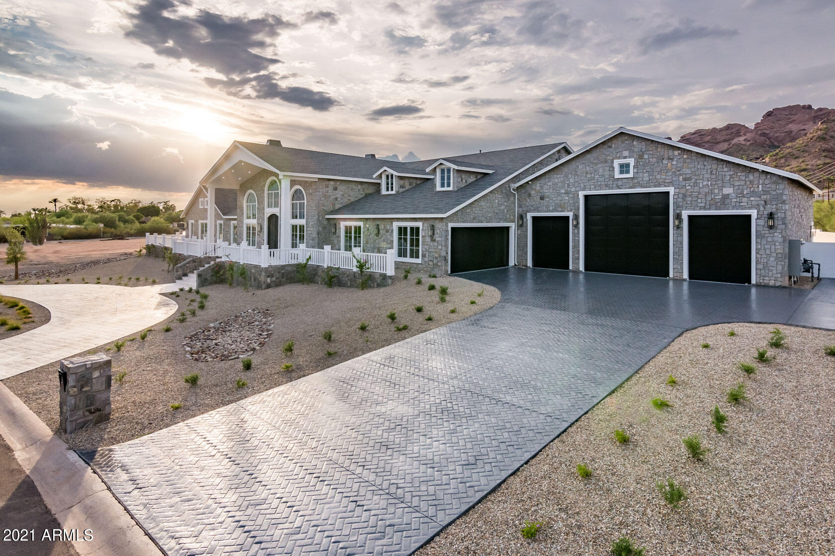 HIGHLANDS 3 - Residential