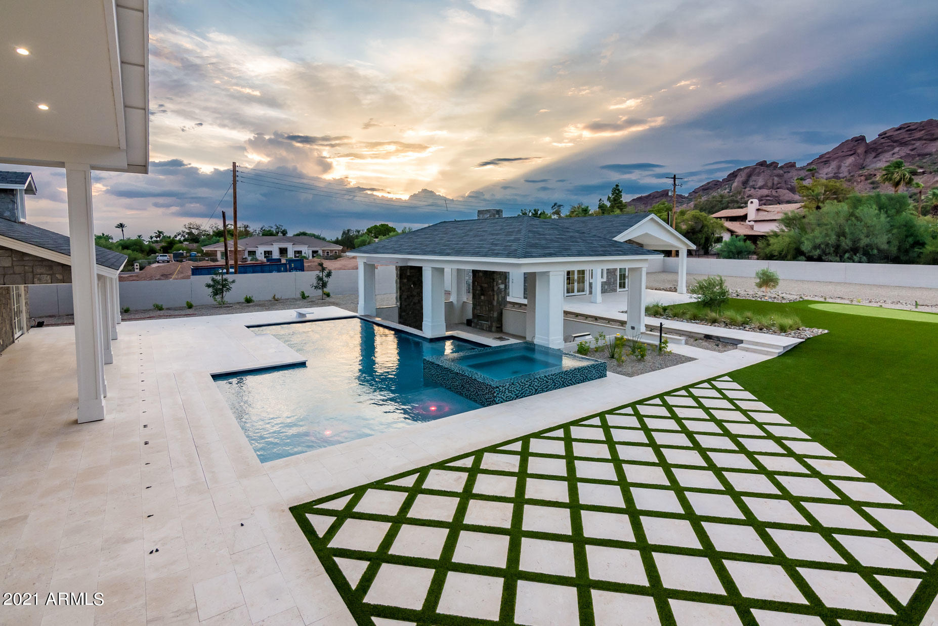 HIGHLANDS 3 - Residential