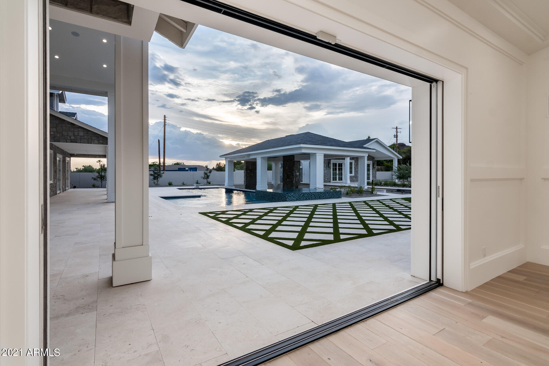 HIGHLANDS 3 - Residential