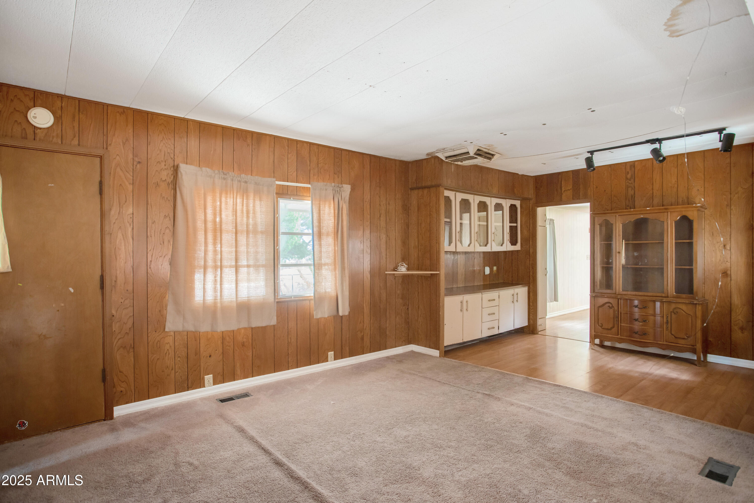 Village Meadows Mobile Home Estates - Residential