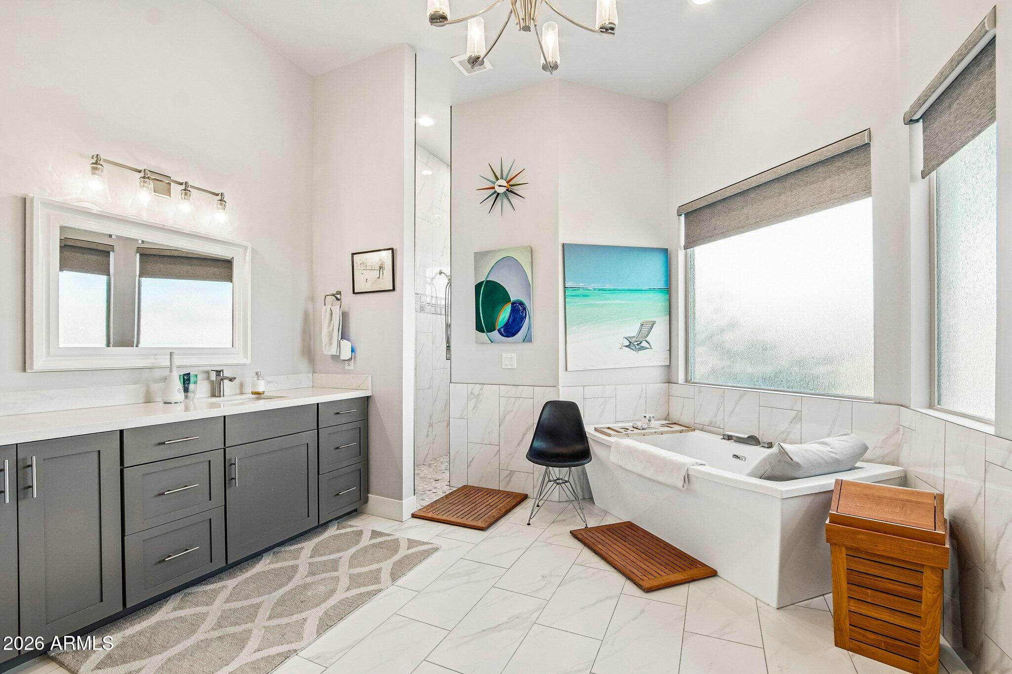 RIO MOUNTAIN ESTATES - Residential