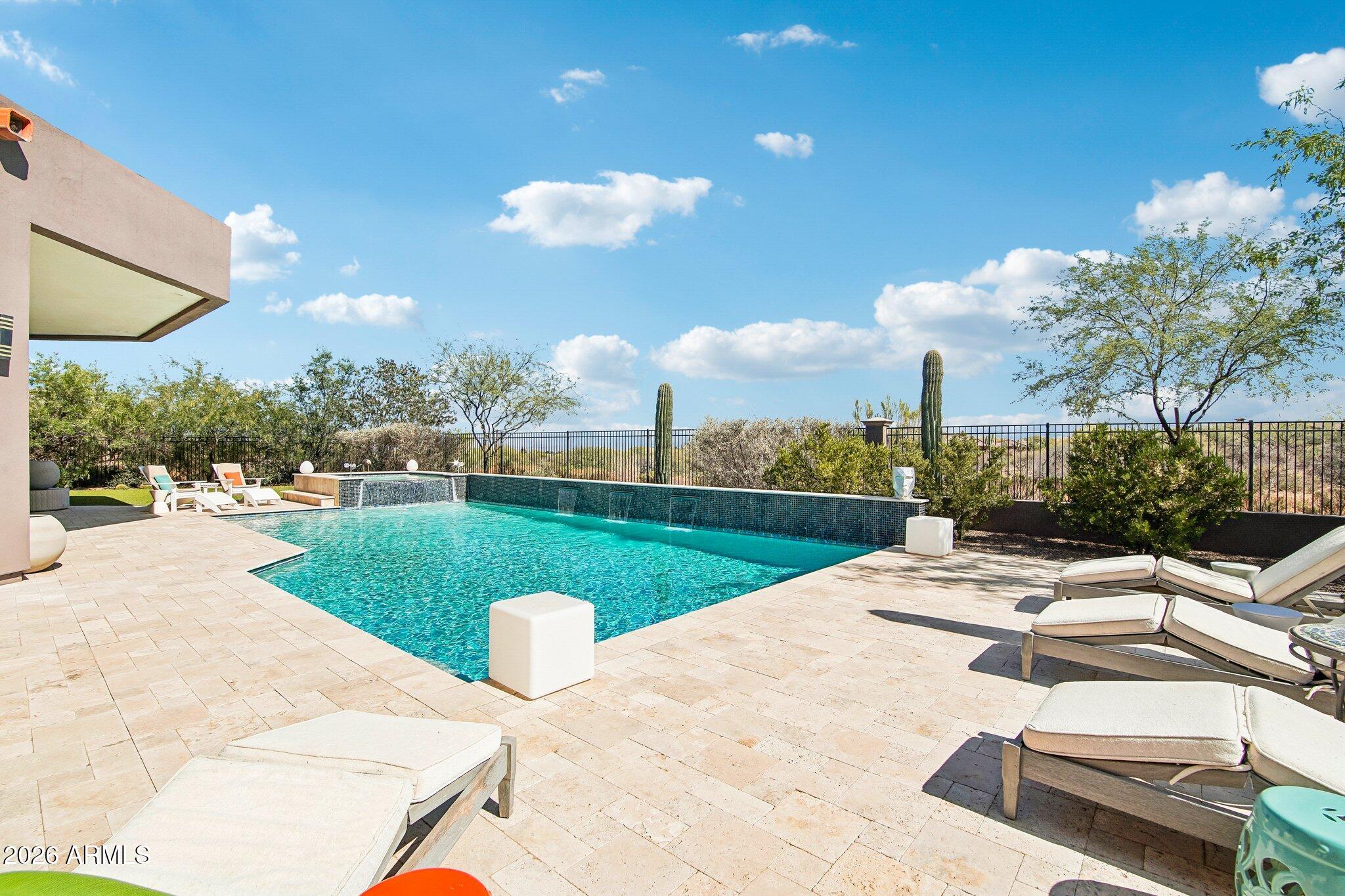 RIO MOUNTAIN ESTATES - Residential