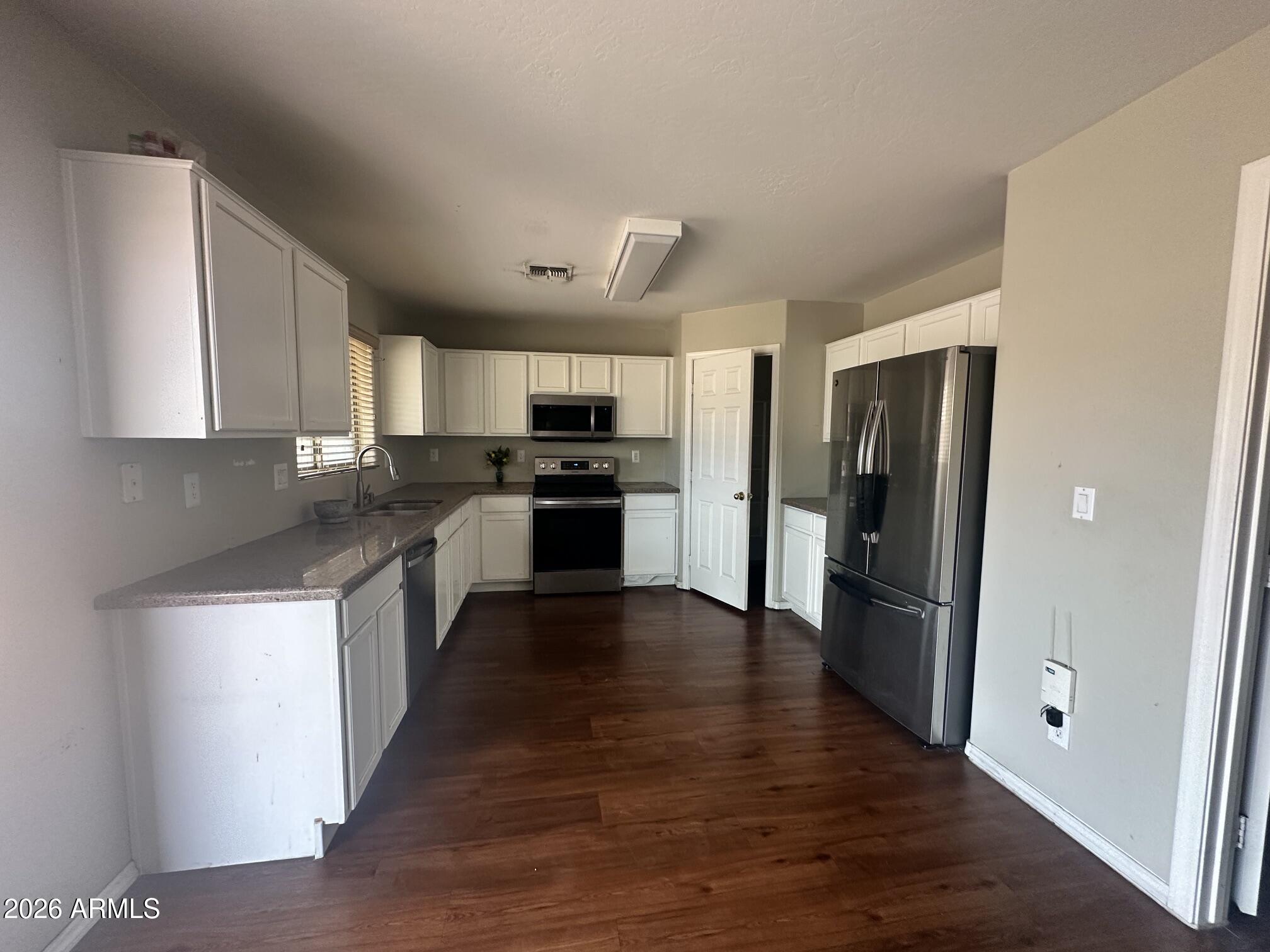 CAMINO ESTATES - Residential
