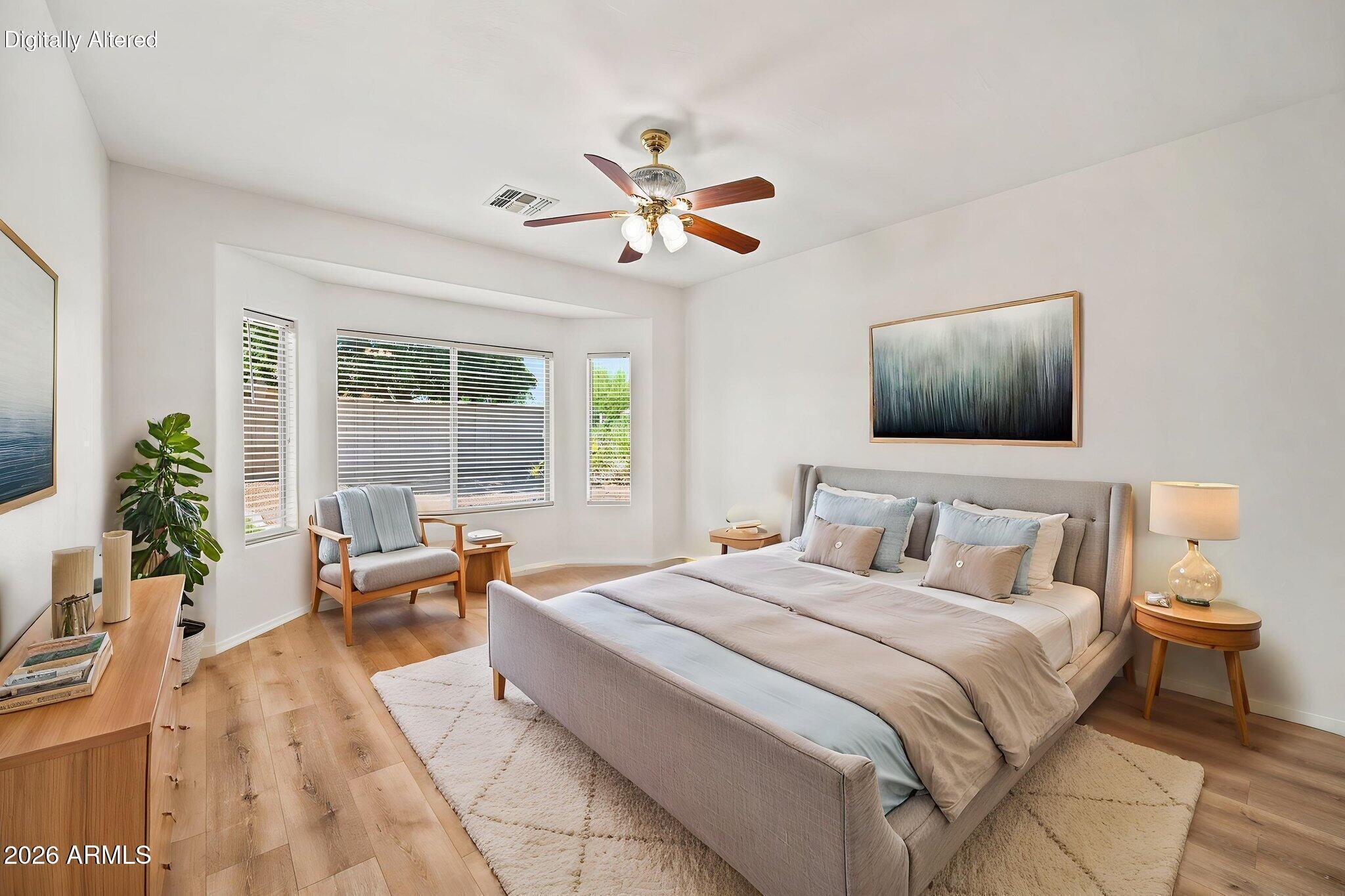 QUEENLAND MANOR - Residential