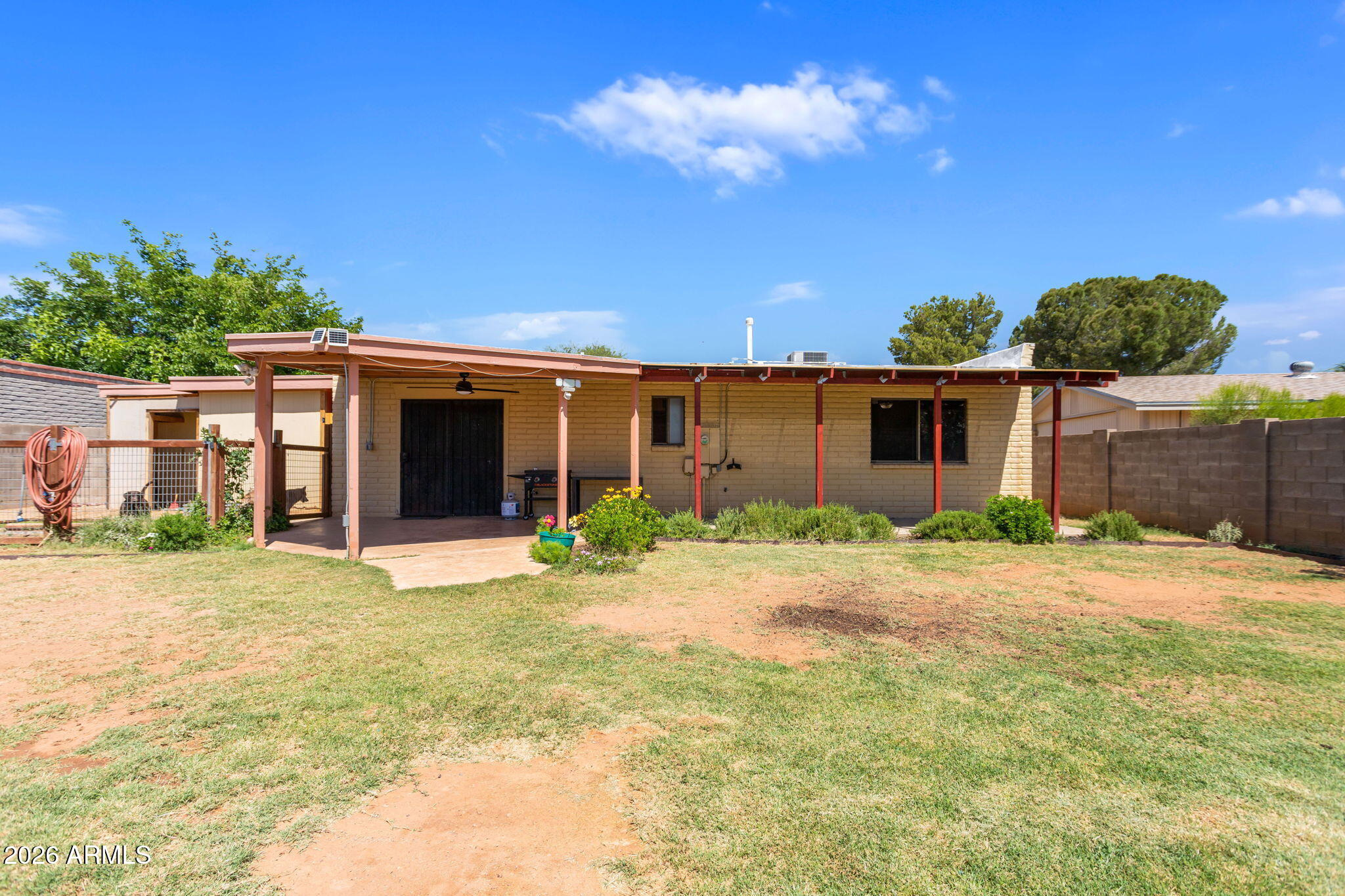 MONTEBELLO - Residential