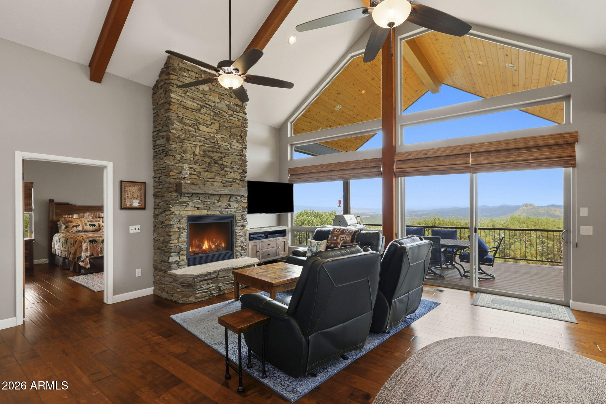 THUMB BUTTE DISTRICT - Residential