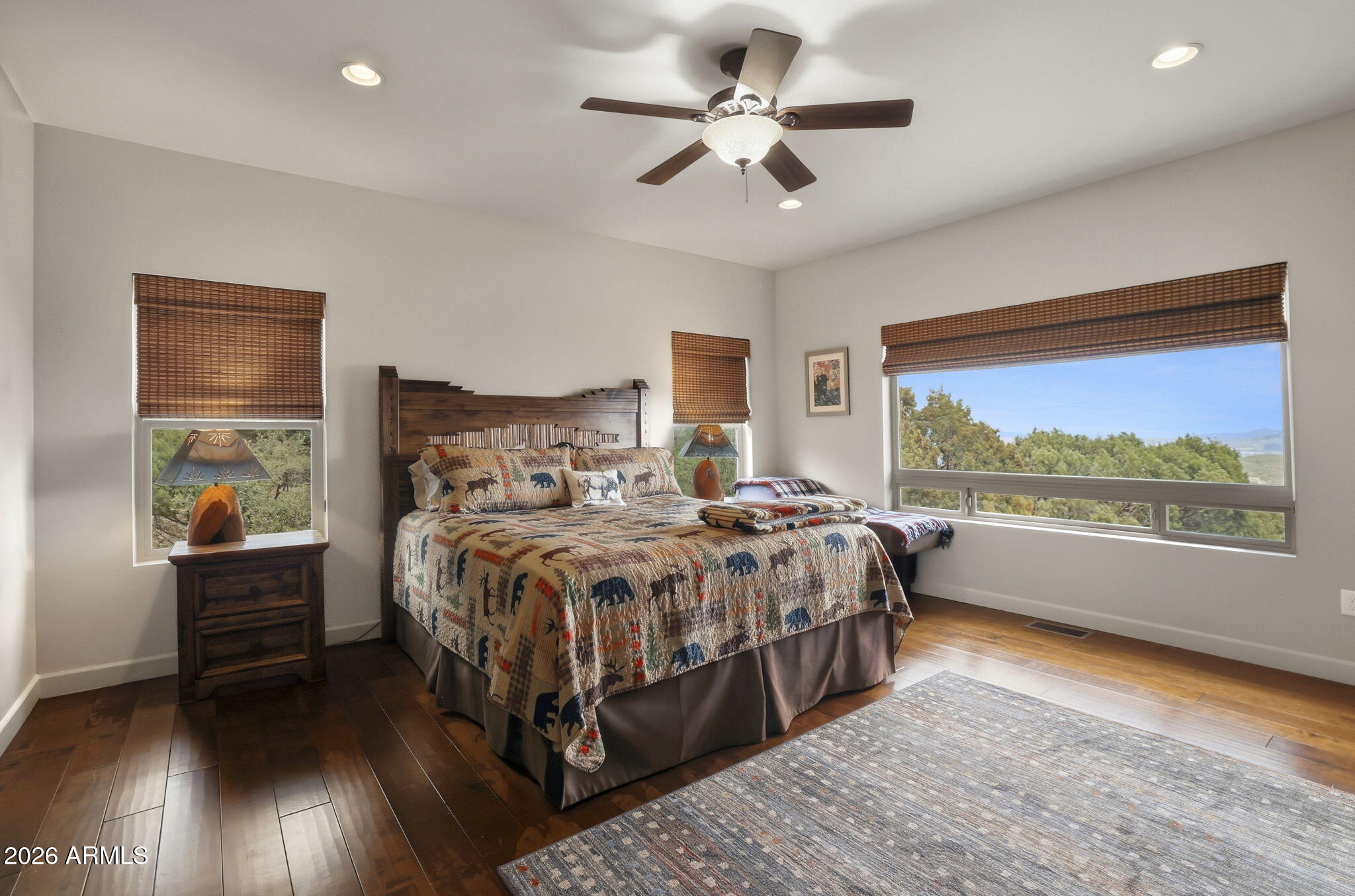 THUMB BUTTE DISTRICT - Residential