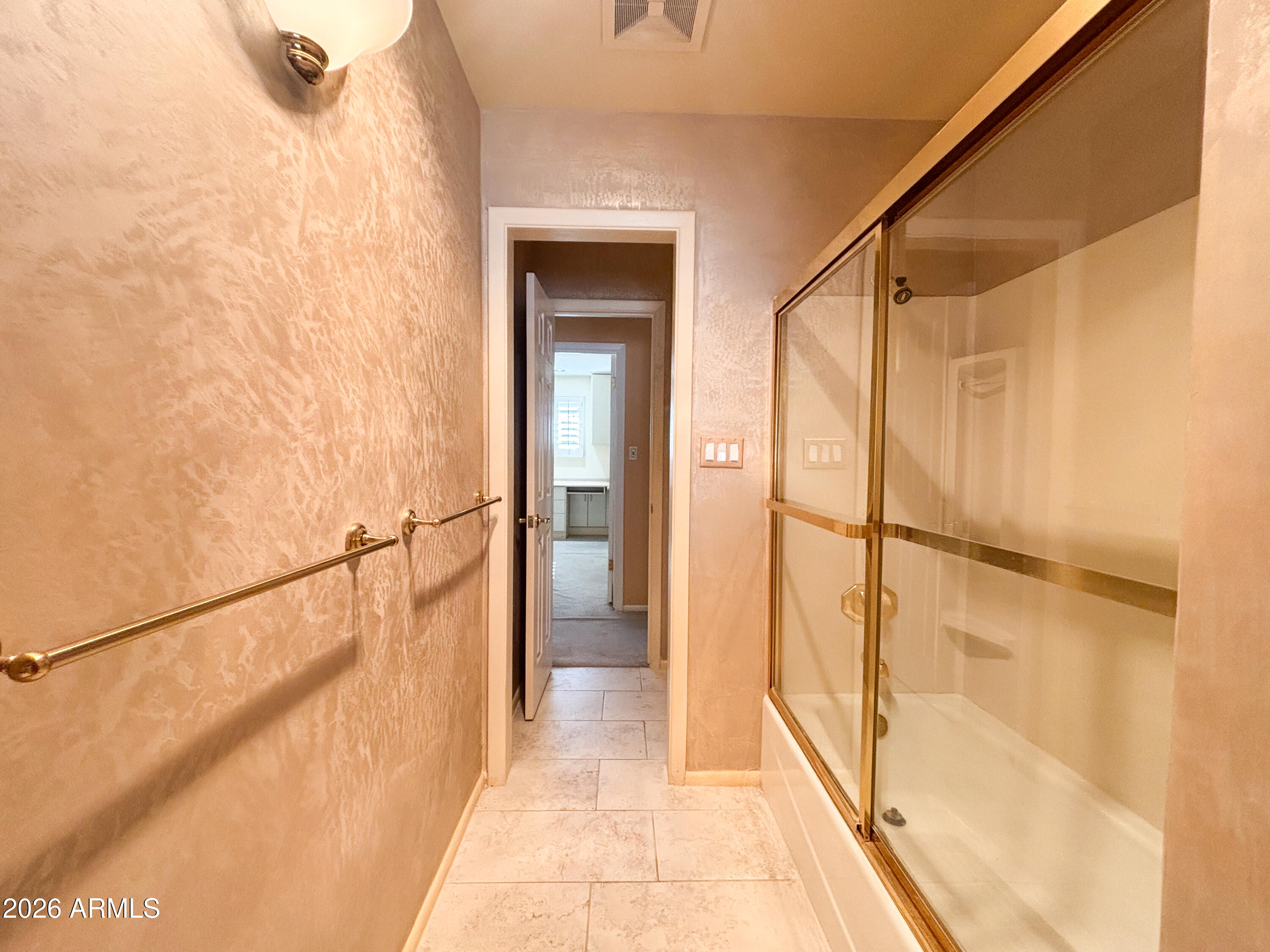FAIRWAY ACRES - Residential