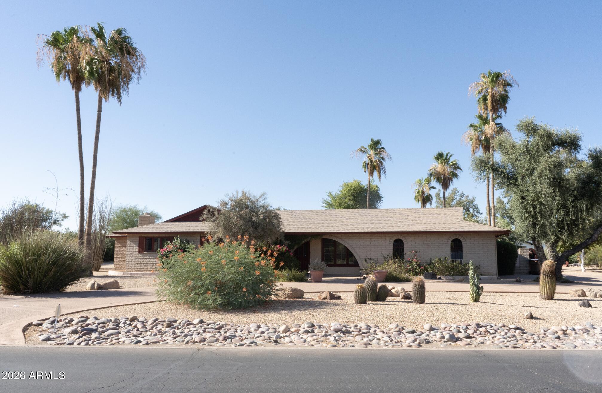 FAIRWAY ACRES - Residential