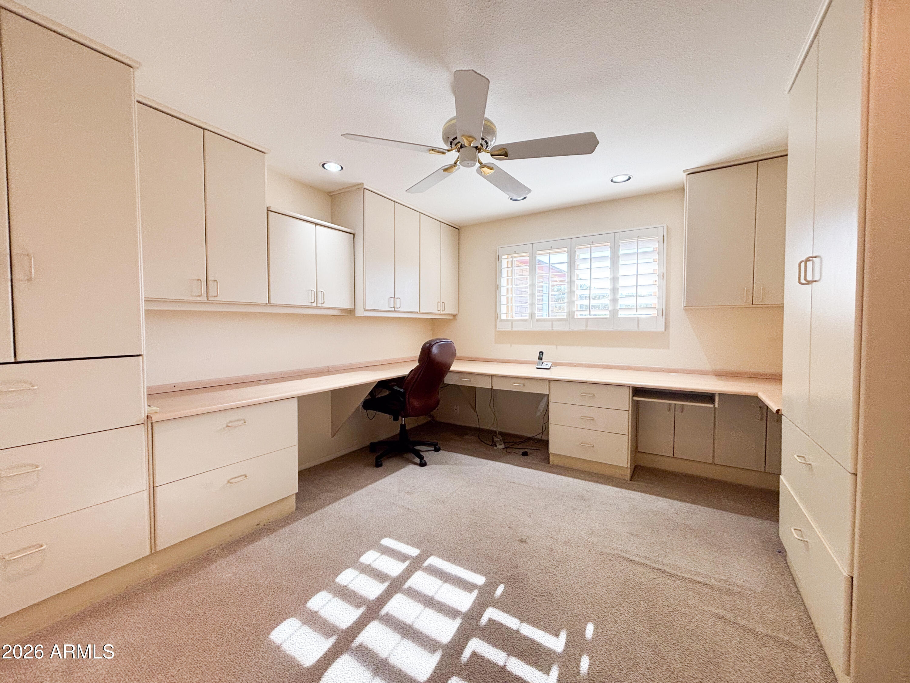 FAIRWAY ACRES - Residential