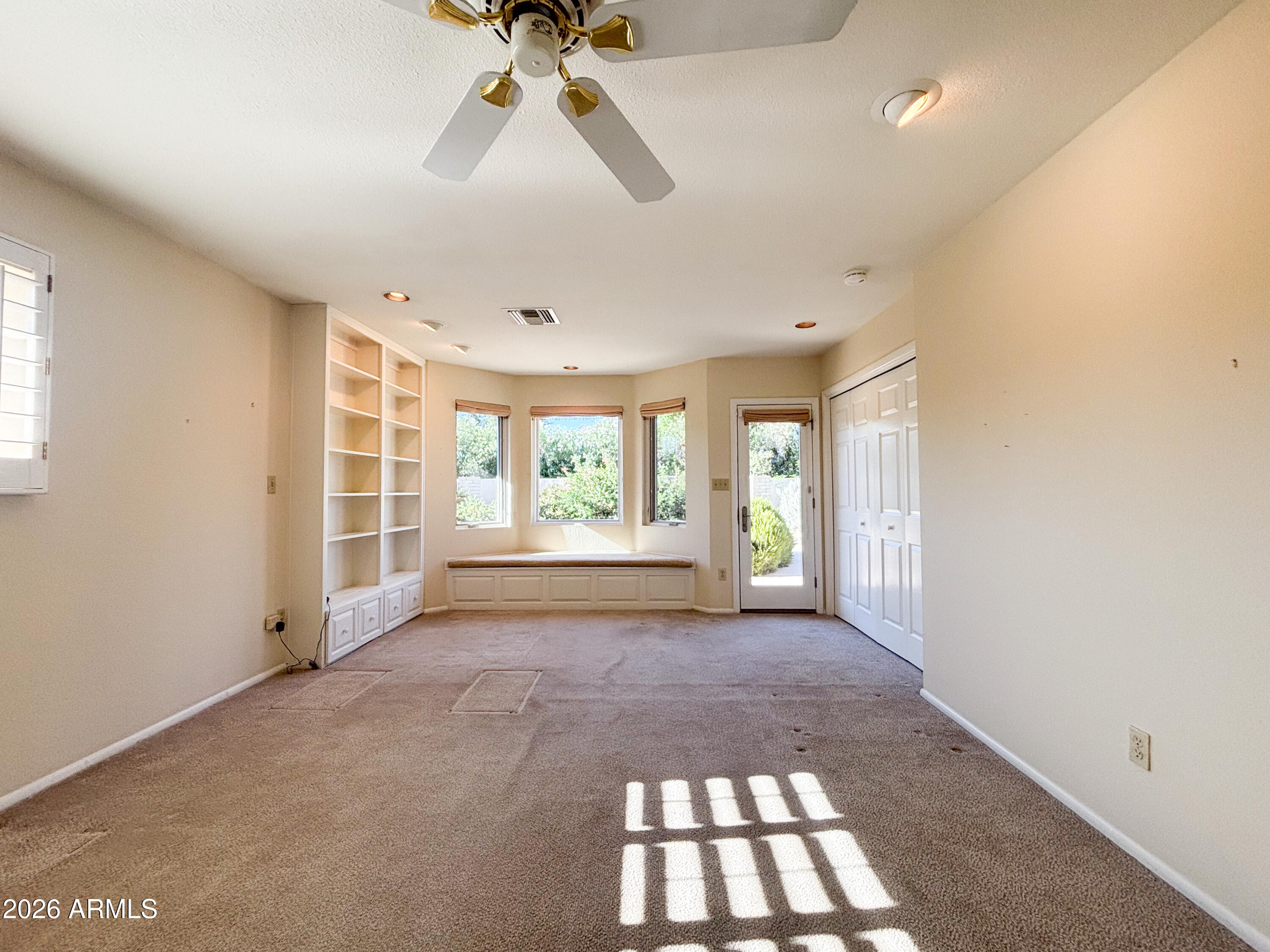 FAIRWAY ACRES - Residential