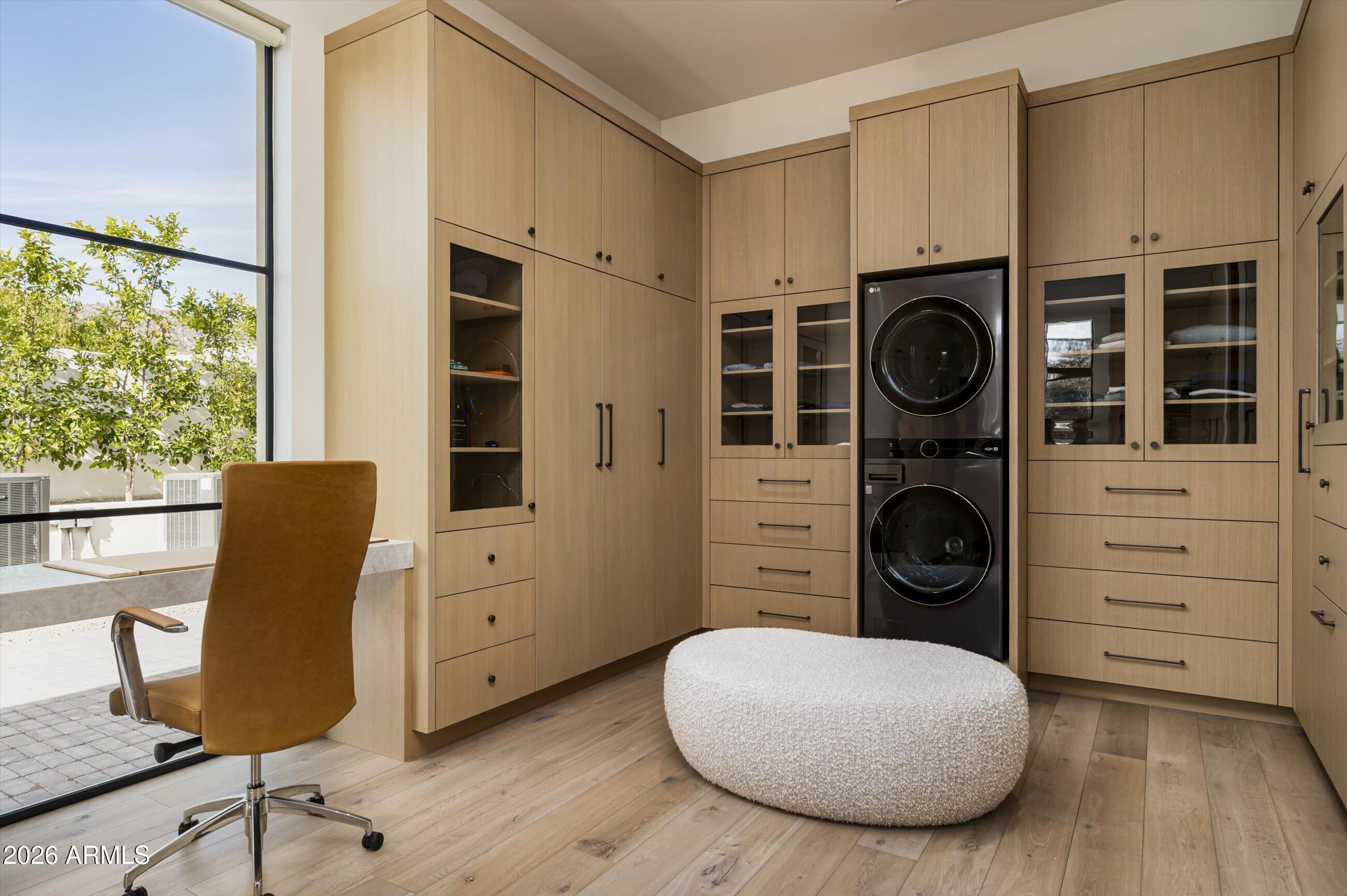 FRANCISCAN TERRACE - Residential