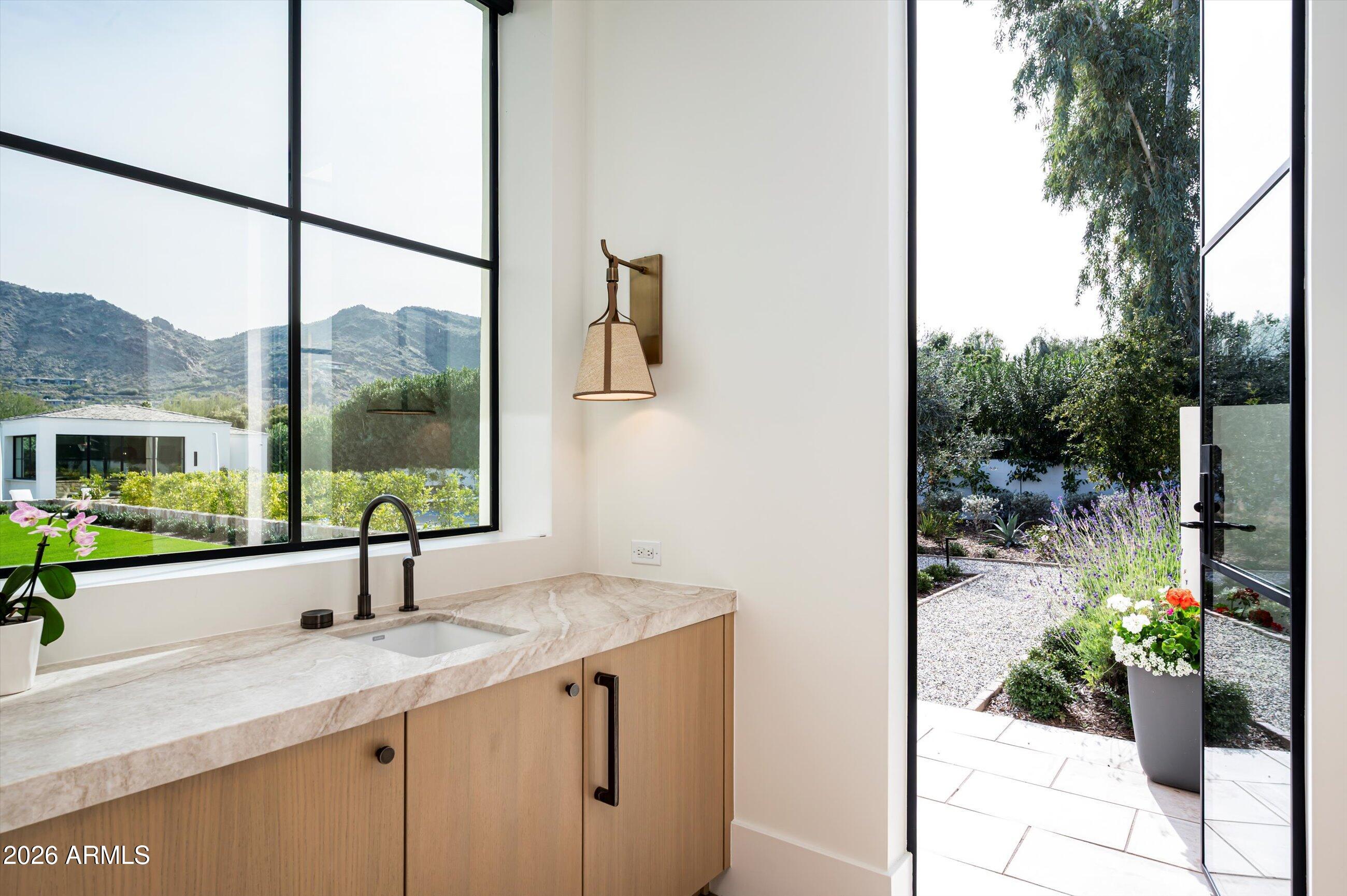 FRANCISCAN TERRACE - Residential