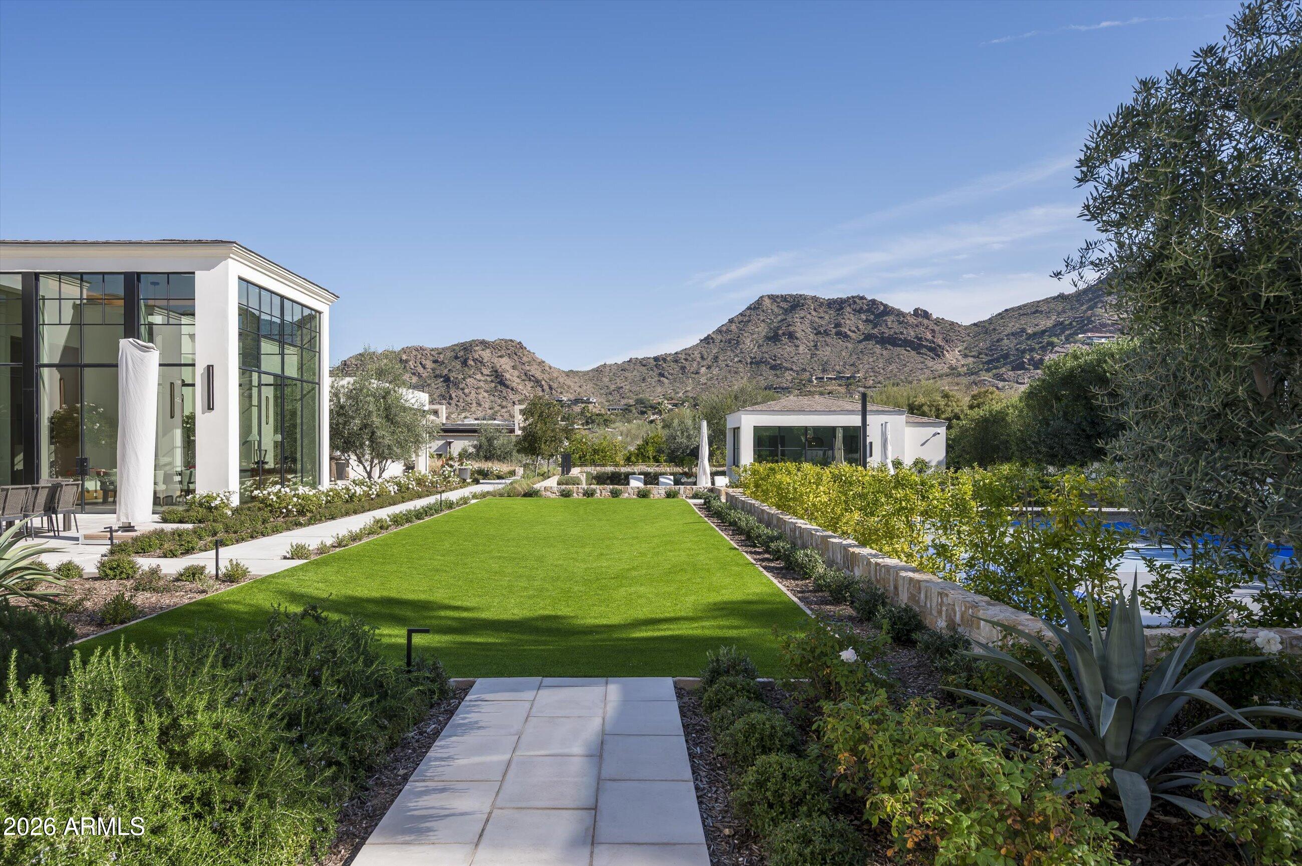 FRANCISCAN TERRACE - Residential