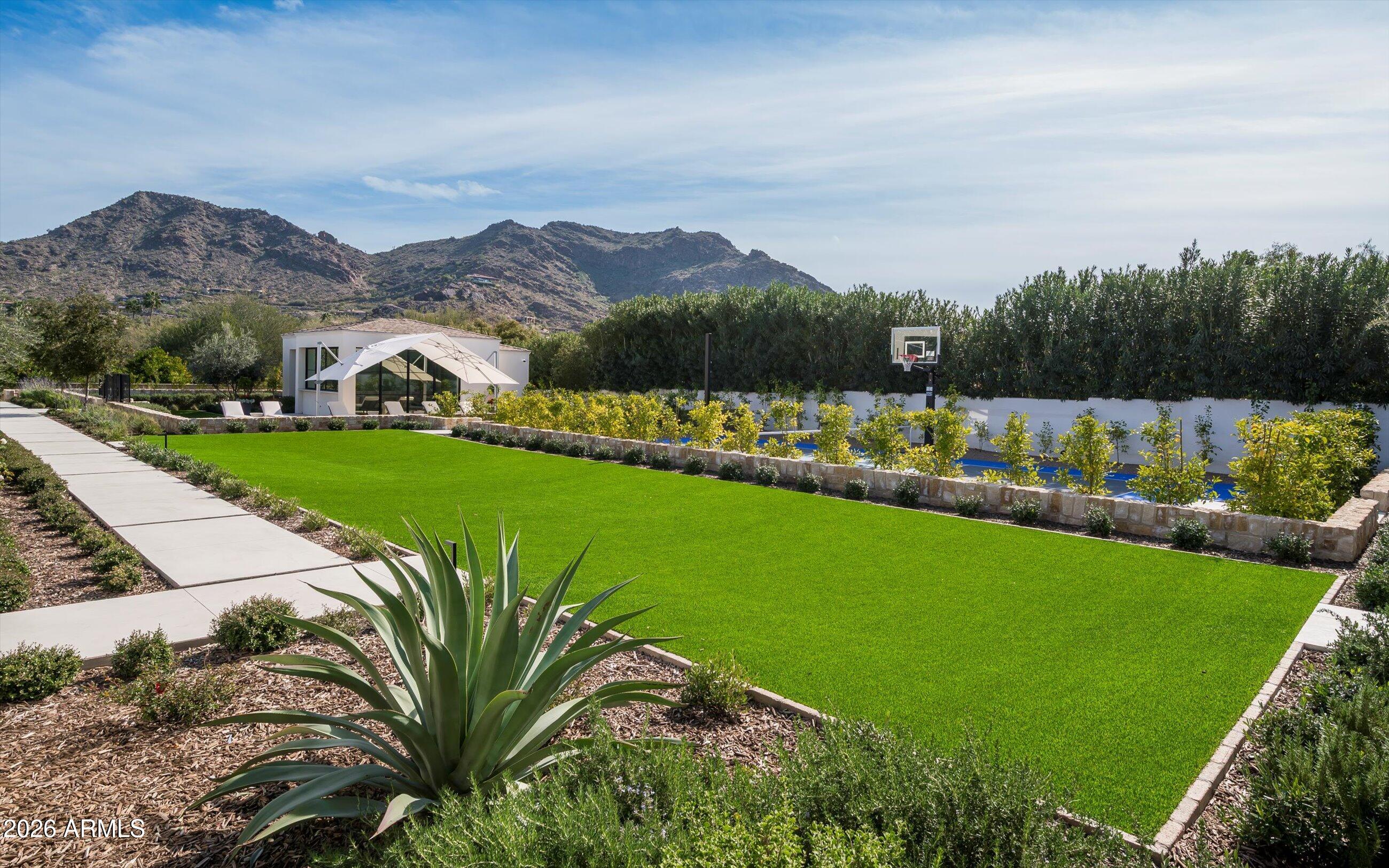 FRANCISCAN TERRACE - Residential