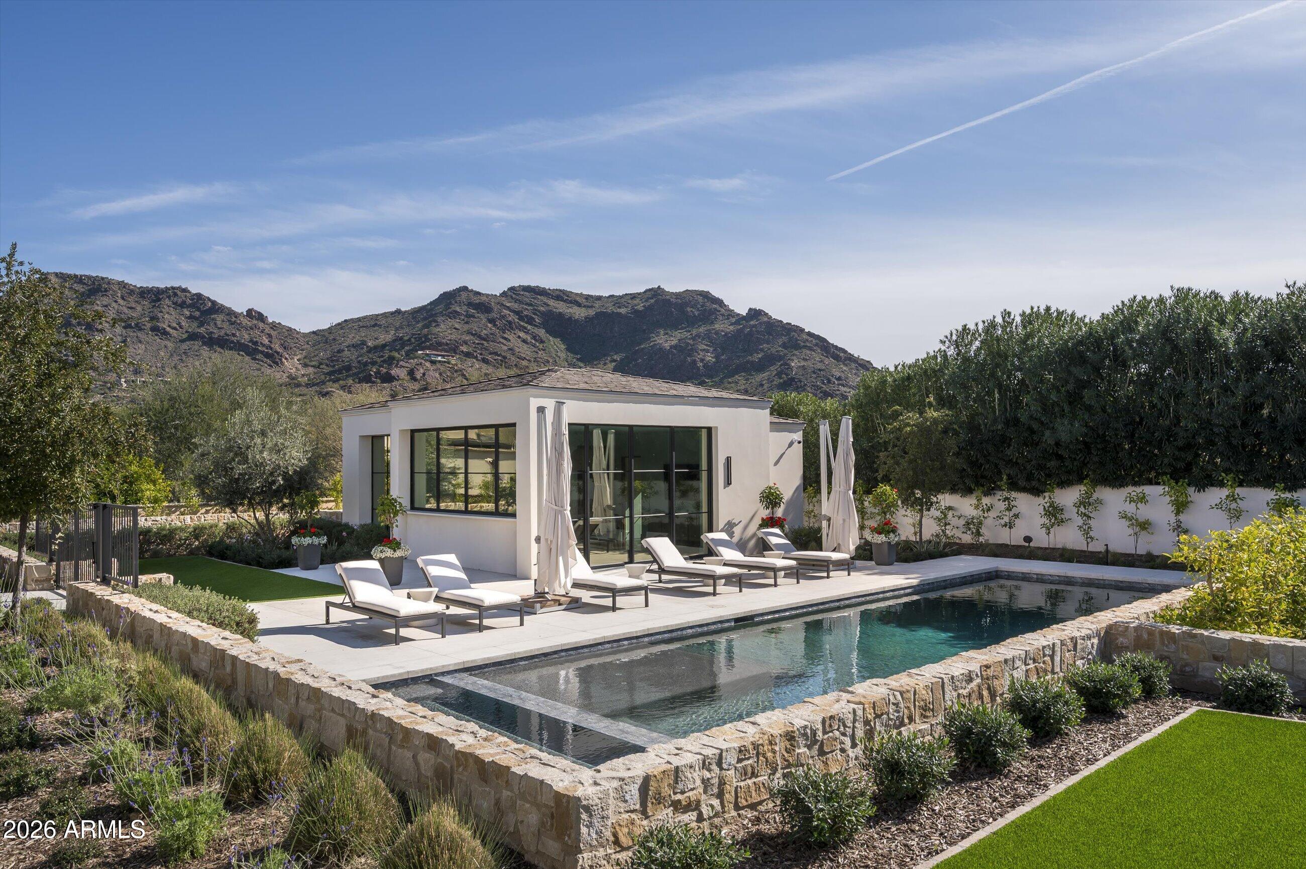 FRANCISCAN TERRACE - Residential