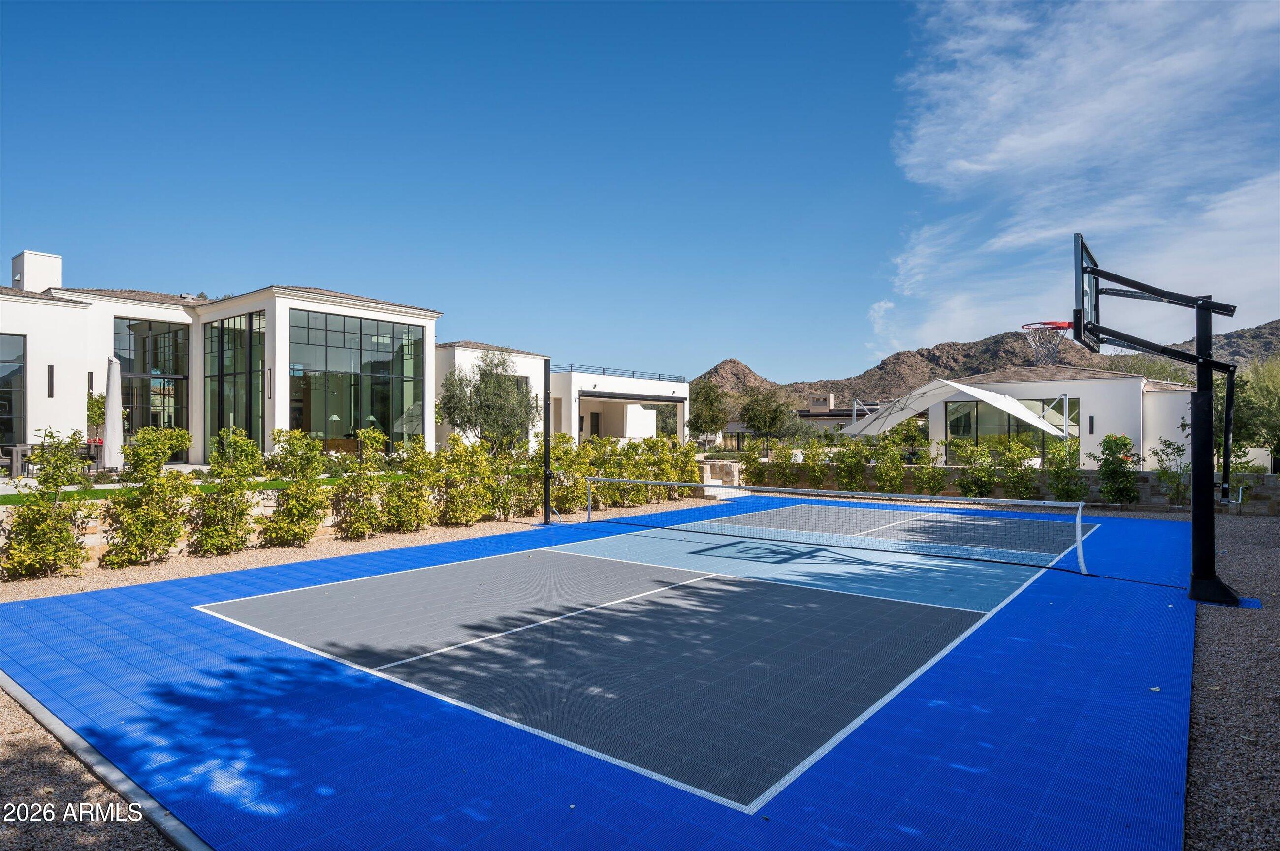 FRANCISCAN TERRACE - Residential