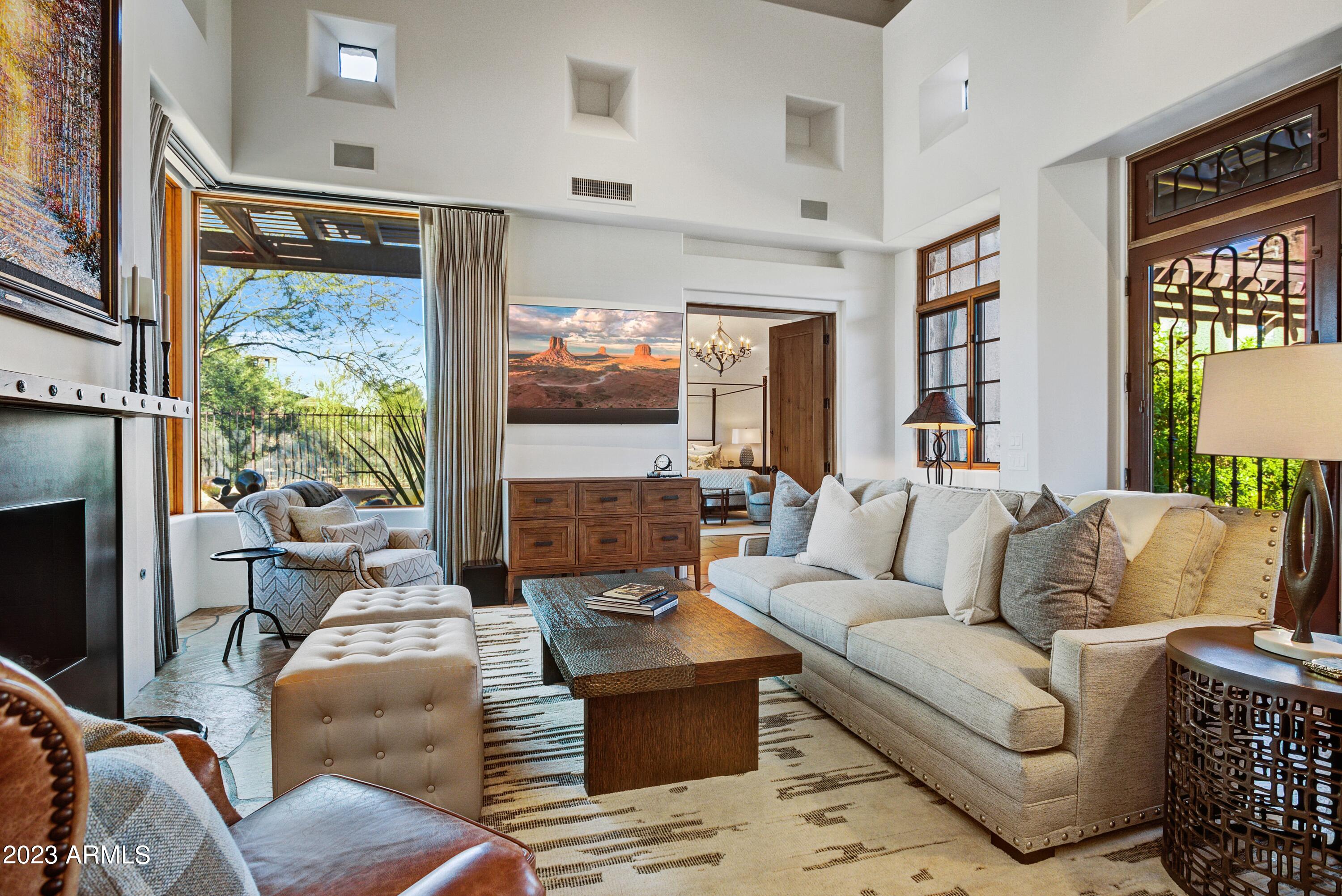 Estancia - Residential