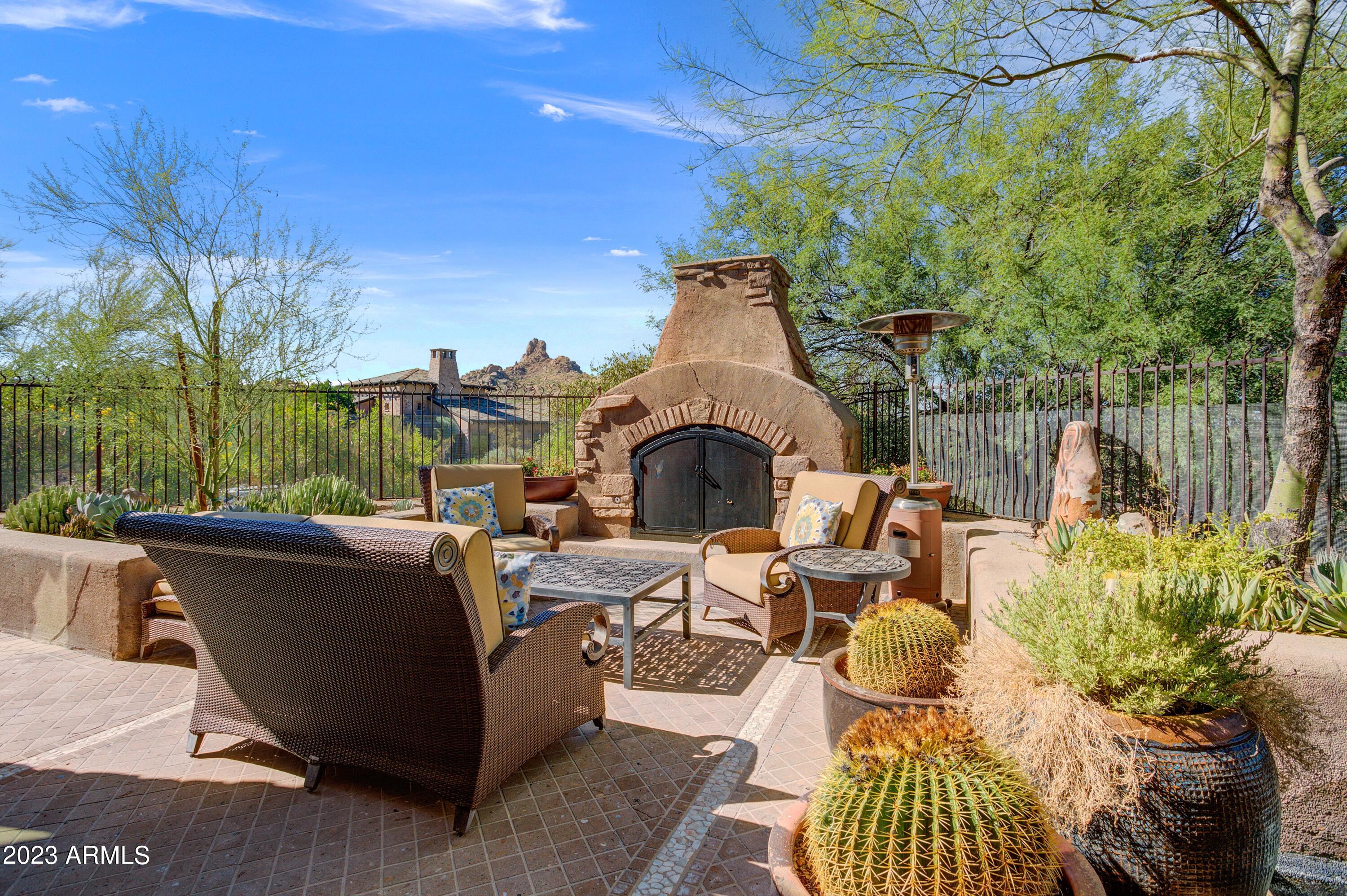 Estancia - Residential