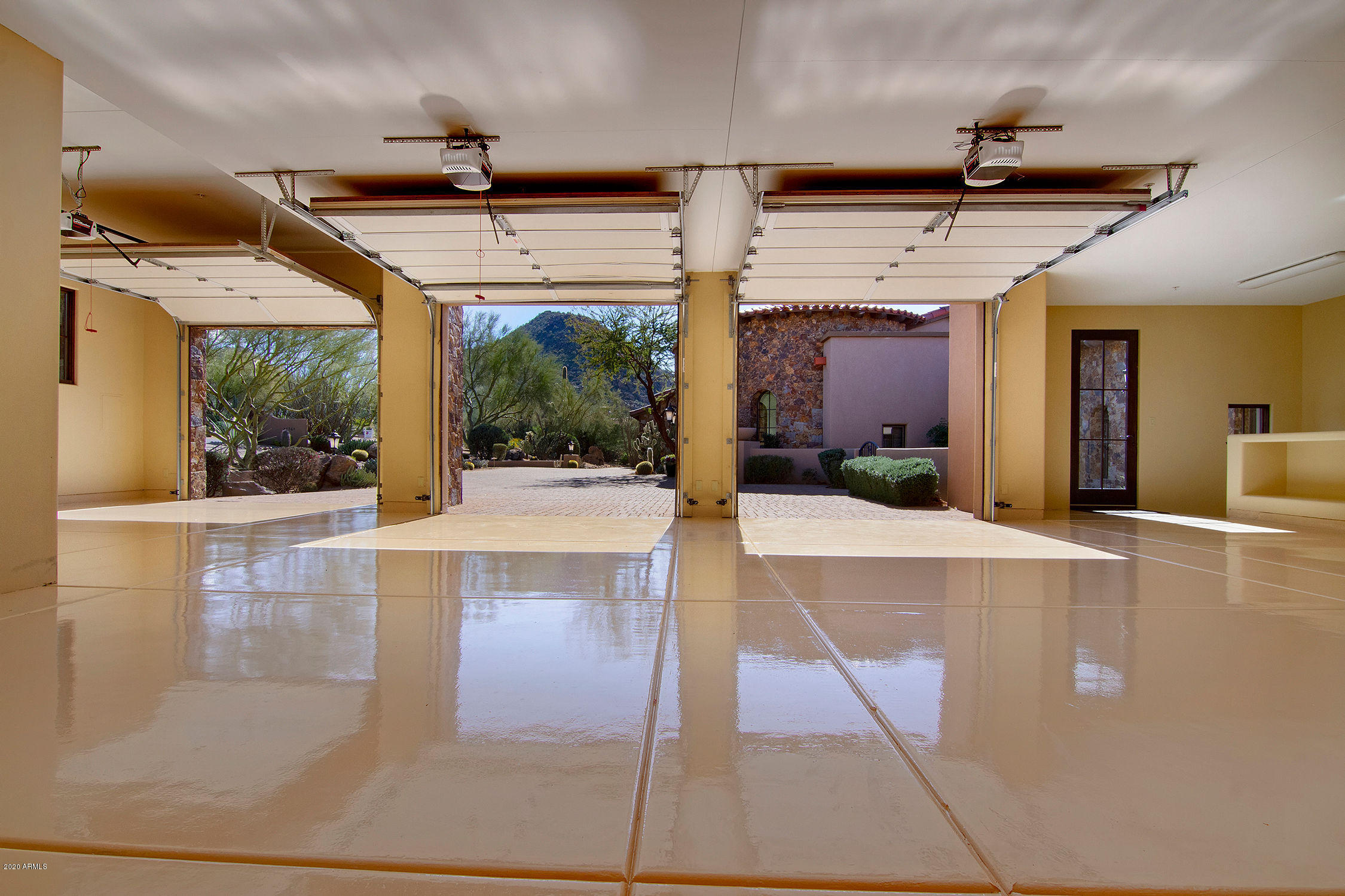 ESTANCIA-PHASE 1 - Residential
