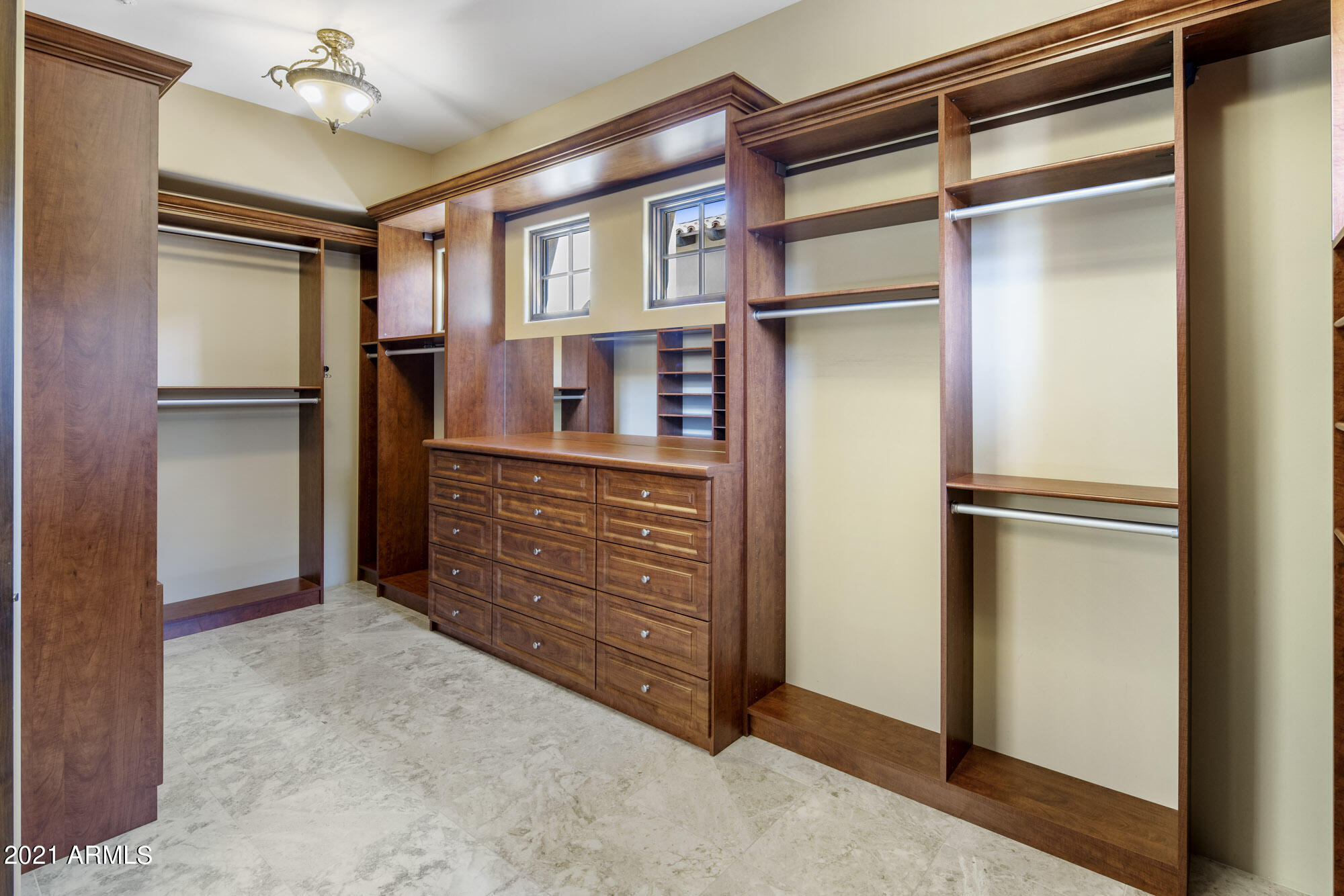 ESTANCIA-PHASE 1 - Residential