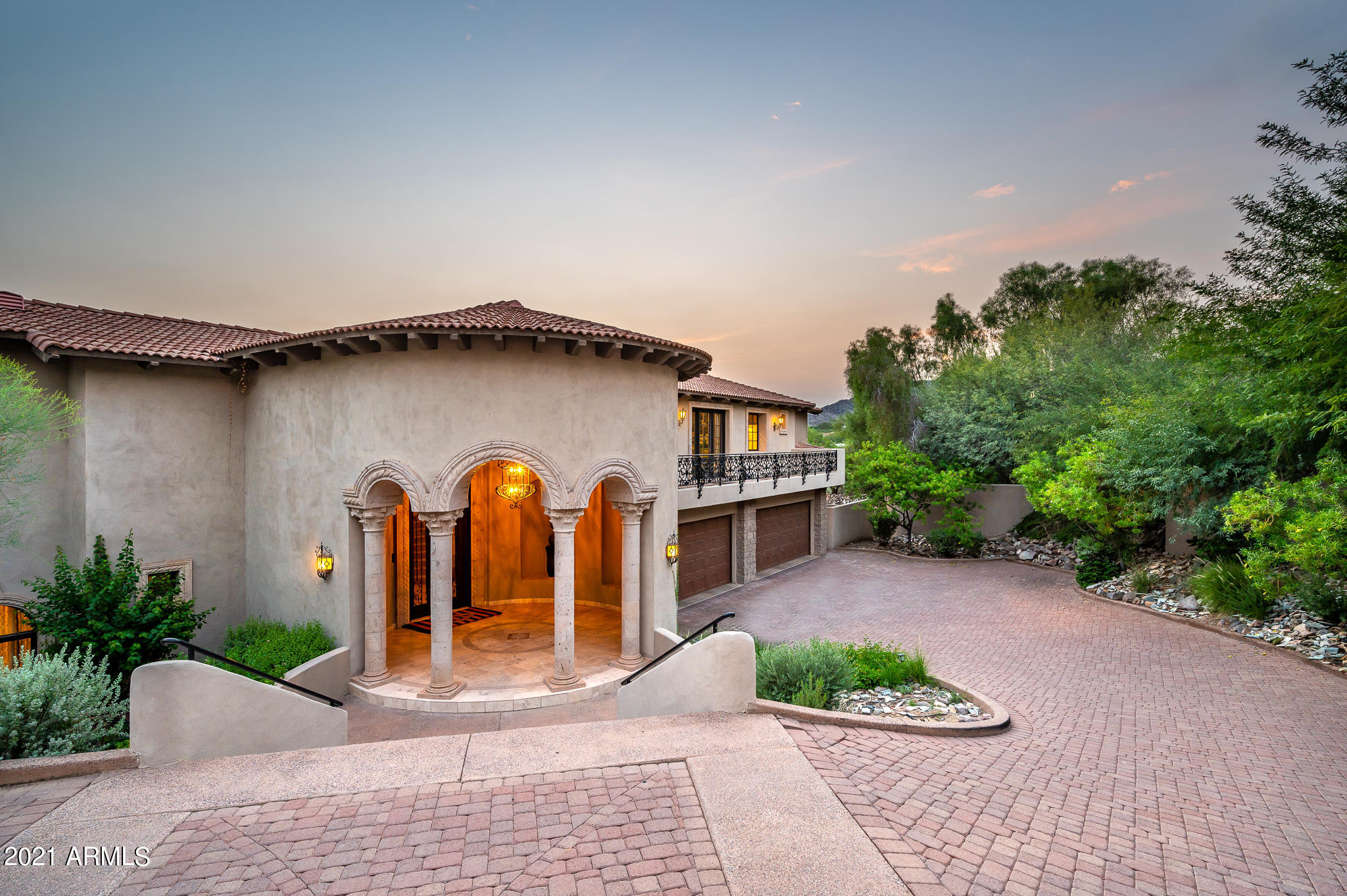 PARADISE MANSION ESTATES - Residential