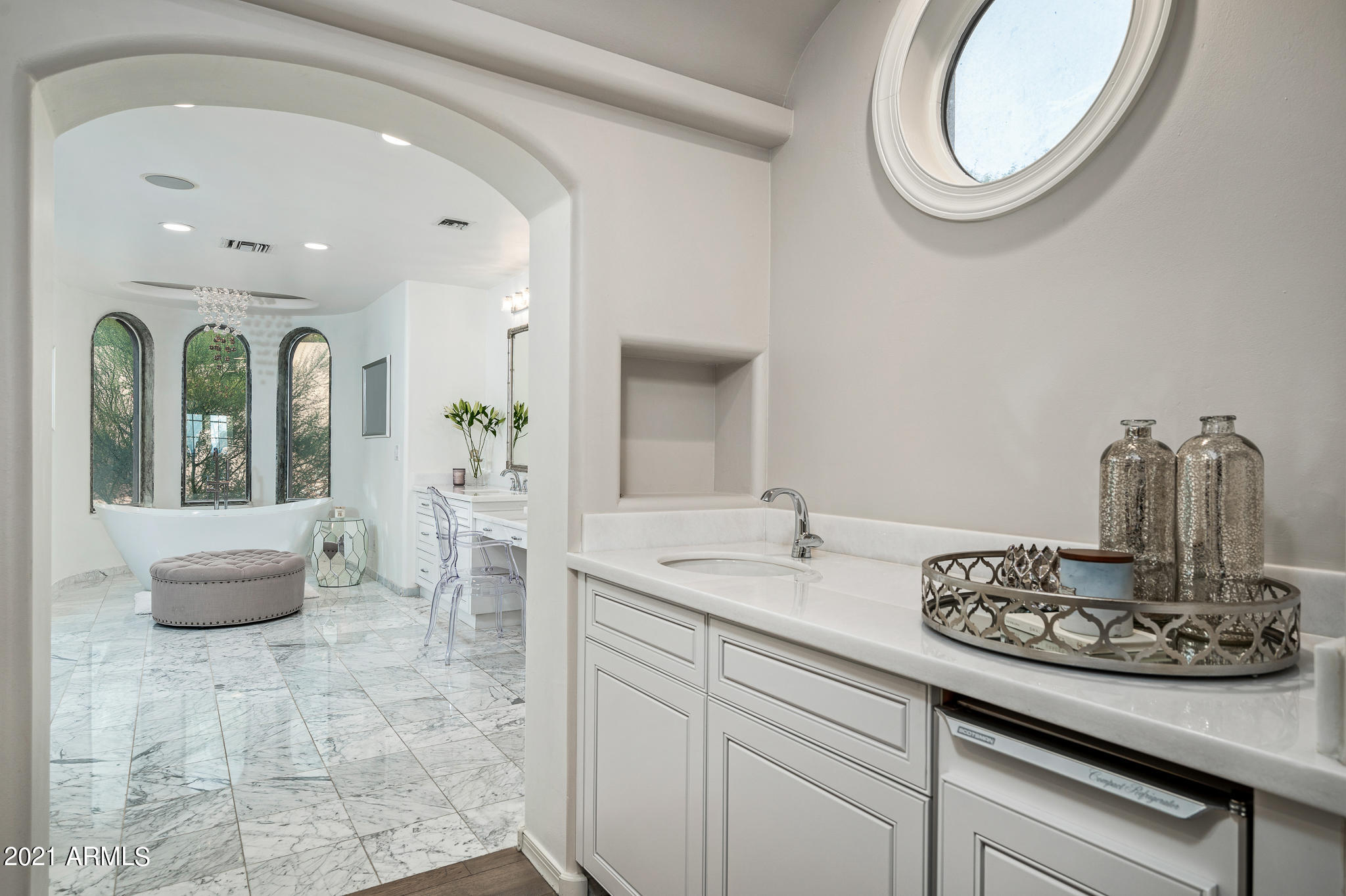 PARADISE MANSION ESTATES - Residential