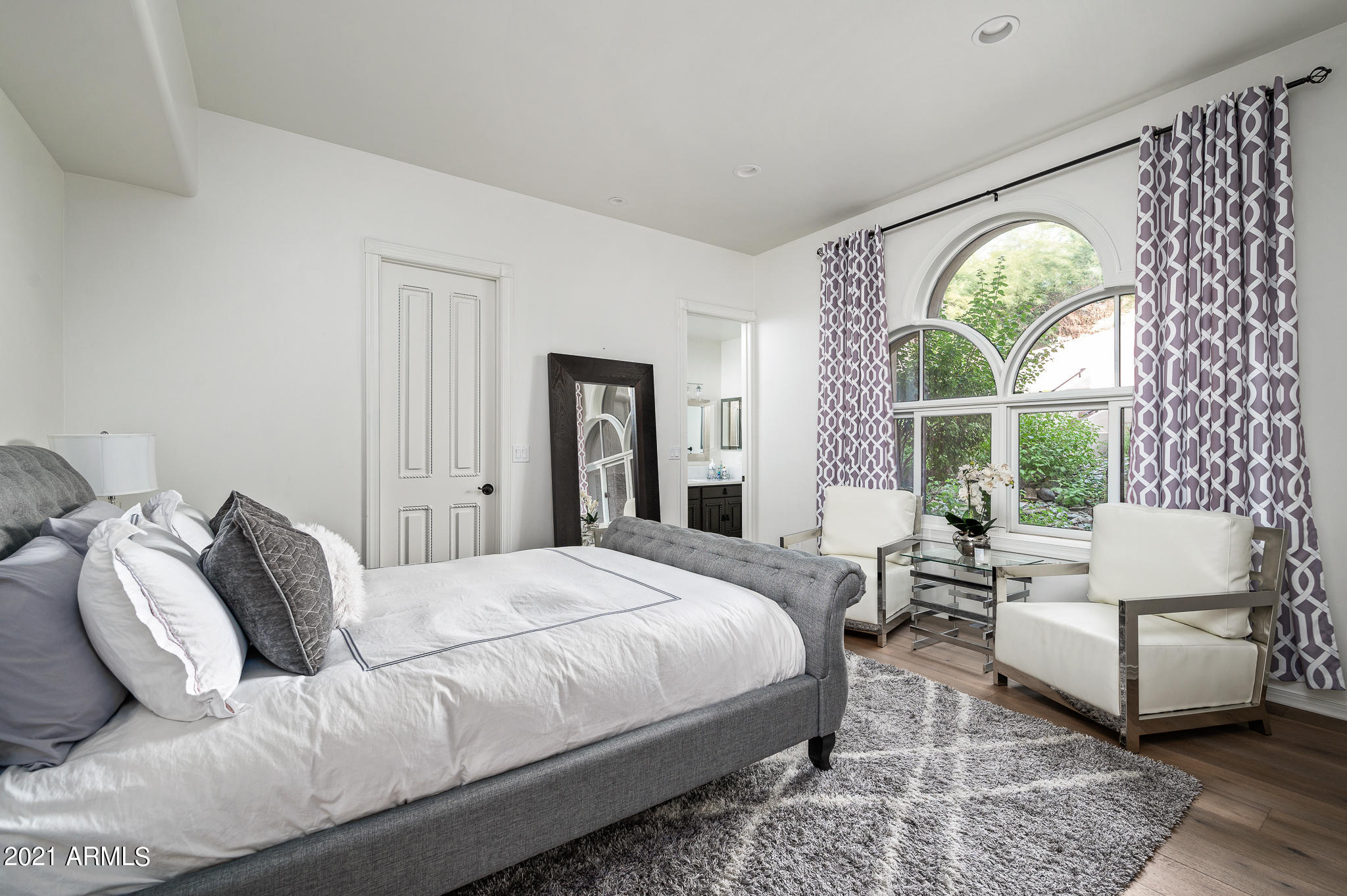PARADISE MANSION ESTATES - Residential