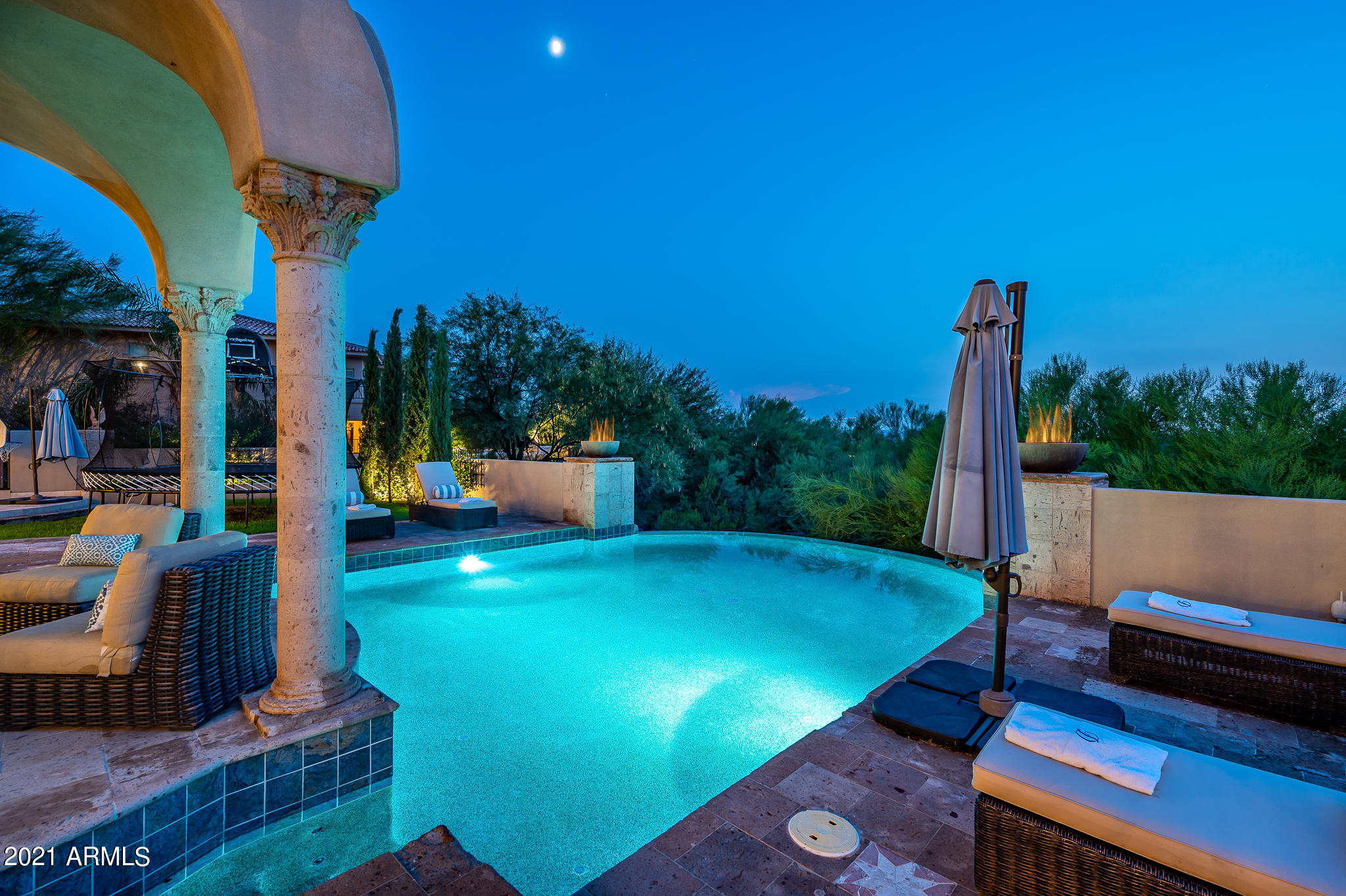 PARADISE MANSION ESTATES - Residential