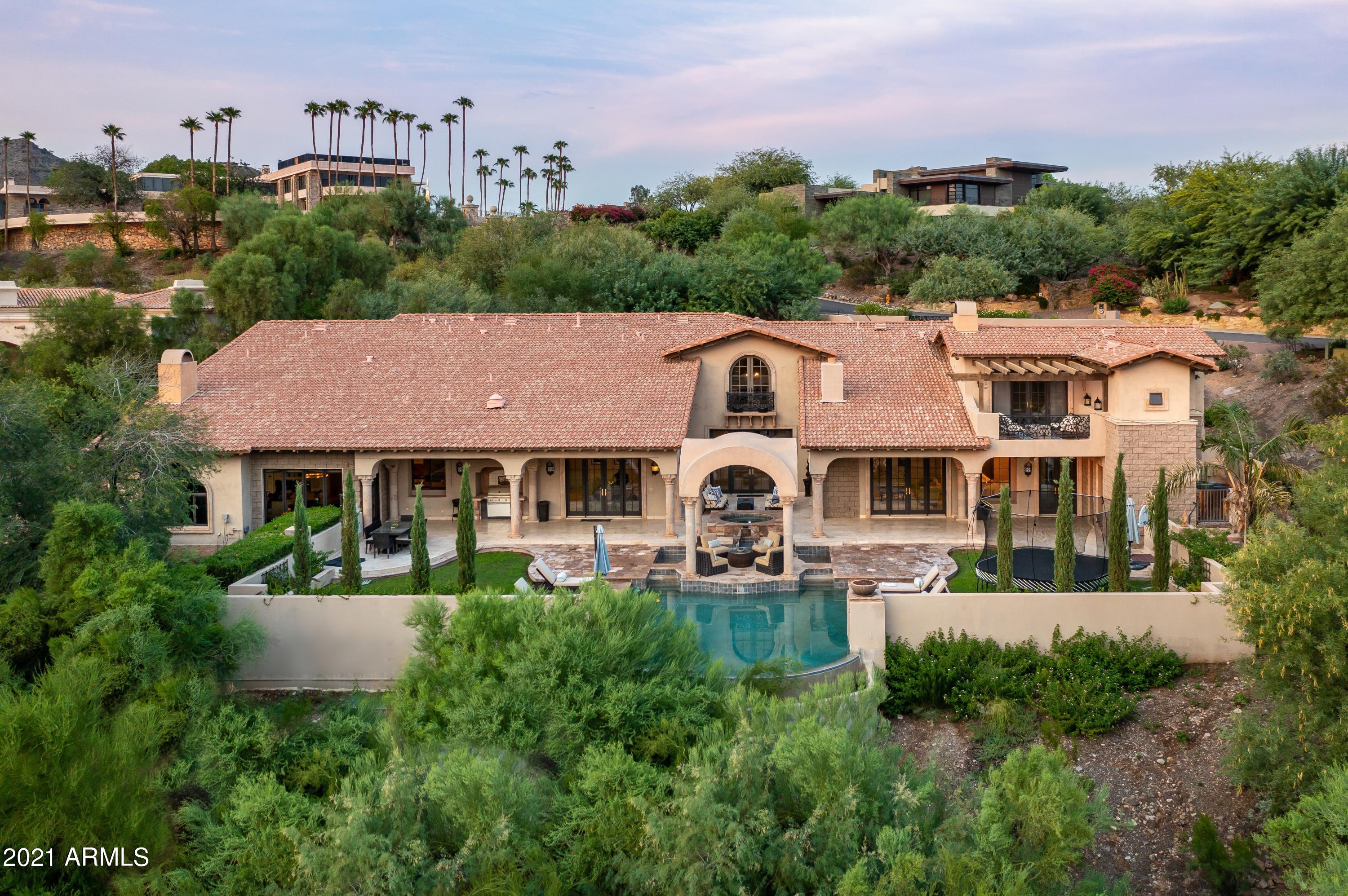 PARADISE MANSION ESTATES - Residential