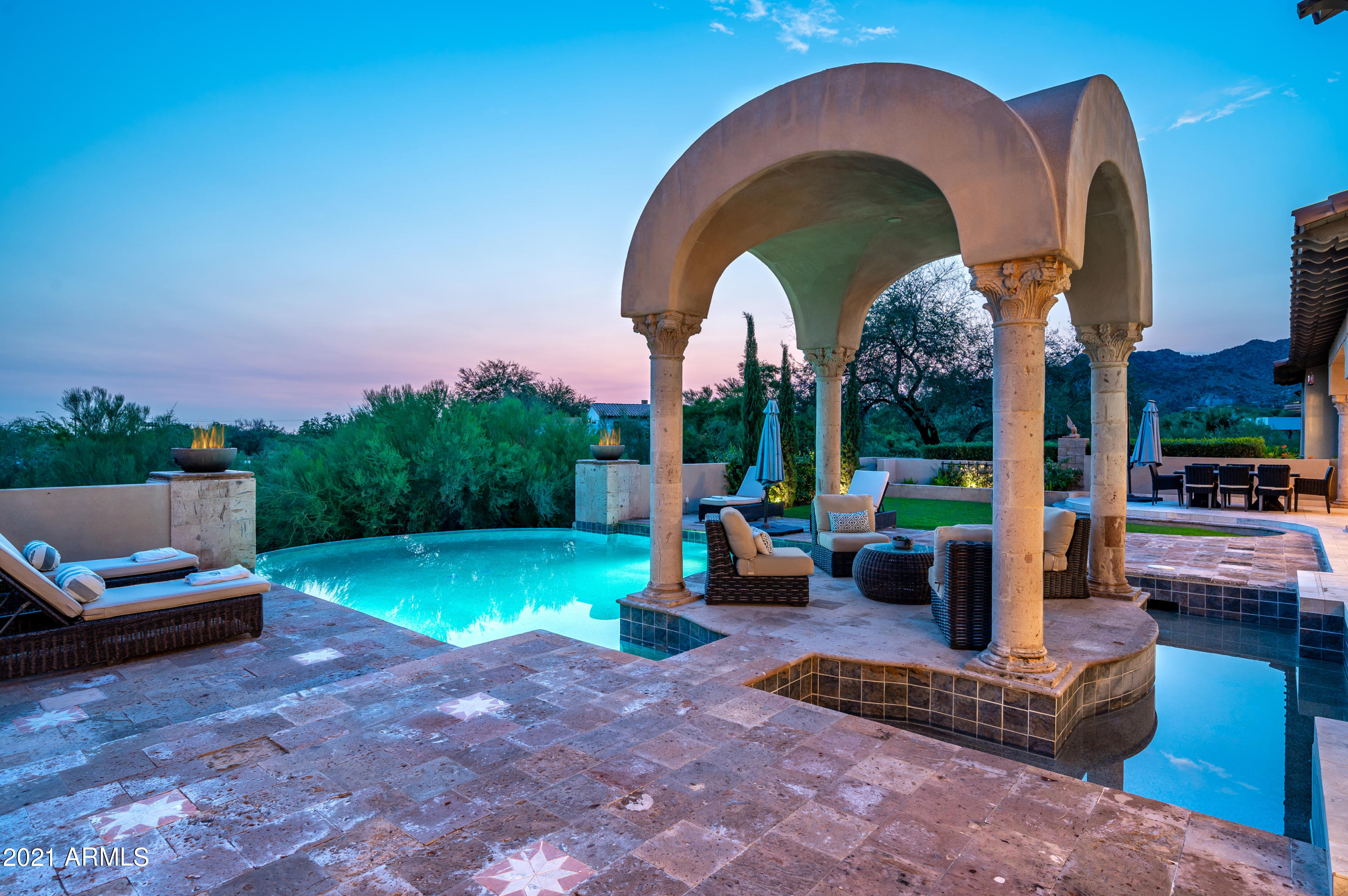 PARADISE MANSION ESTATES - Residential