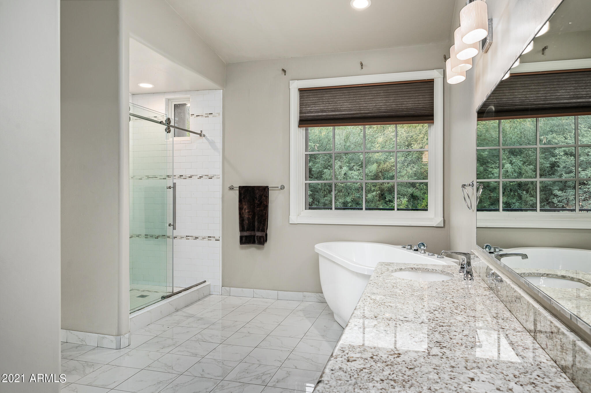 PARADISE MANSION ESTATES - Residential