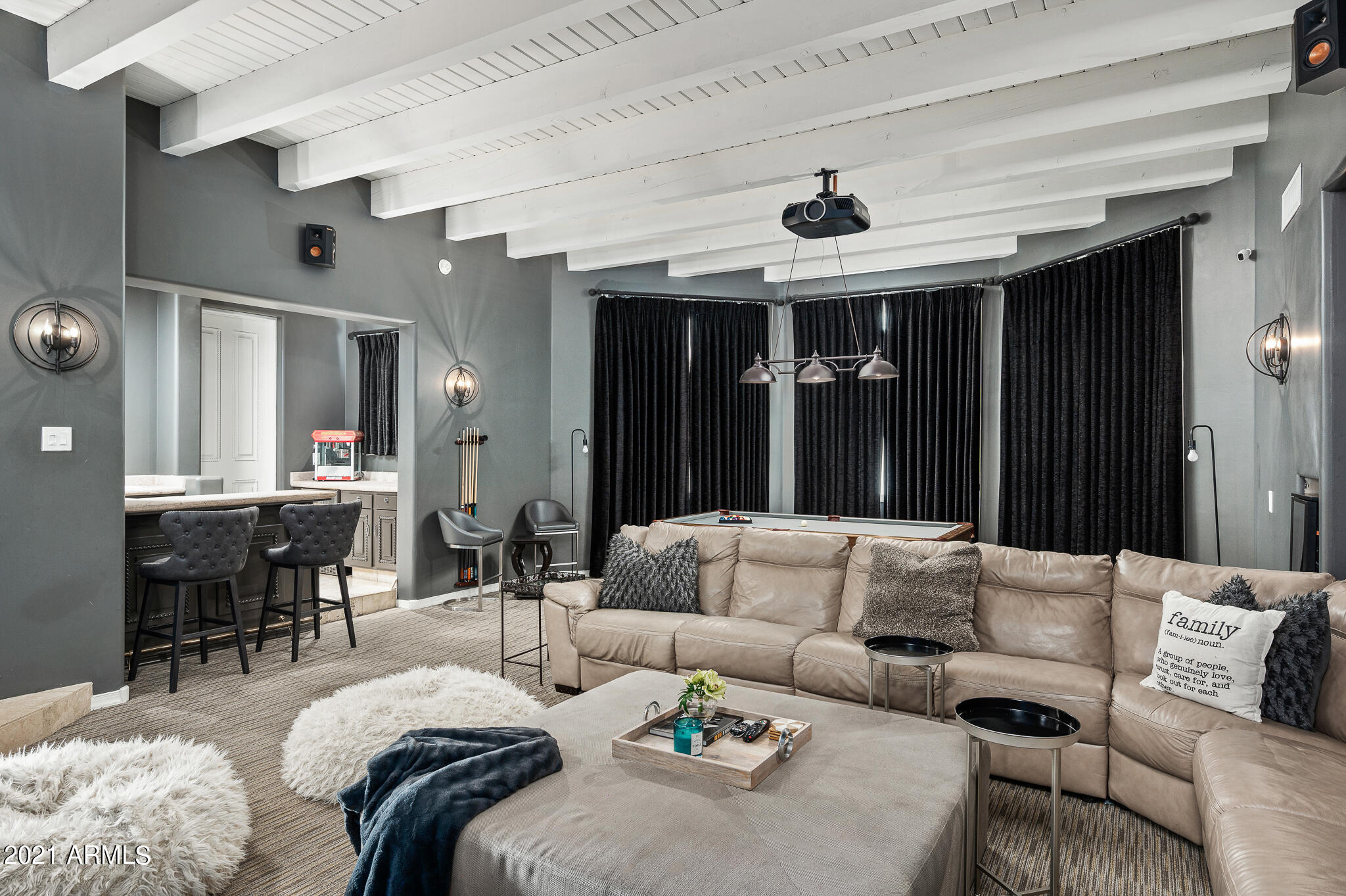 PARADISE MANSION ESTATES - Residential