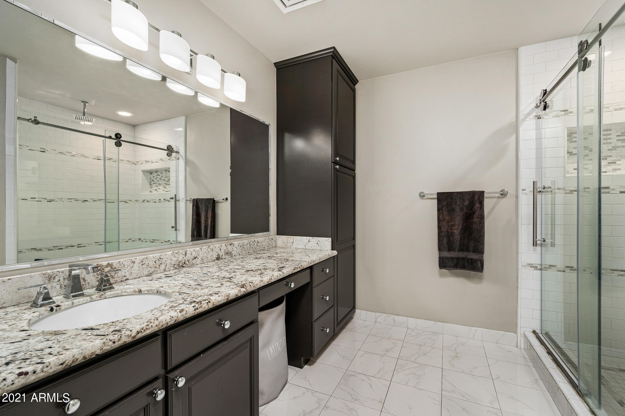 PARADISE MANSION ESTATES - Residential