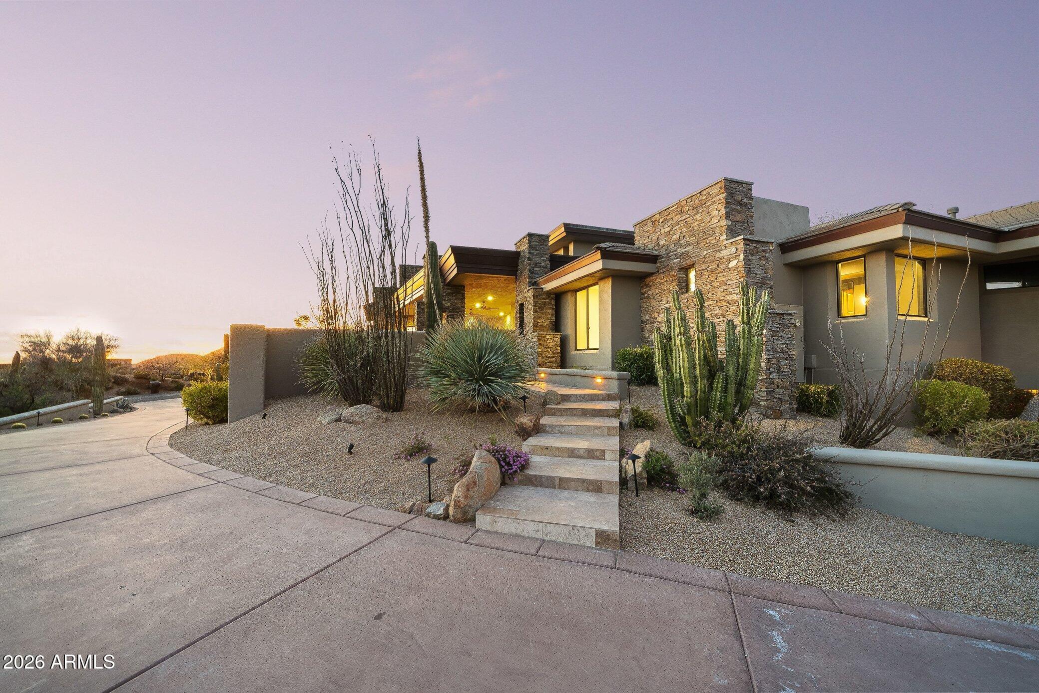 DESERT MOUNTAIN - Residential