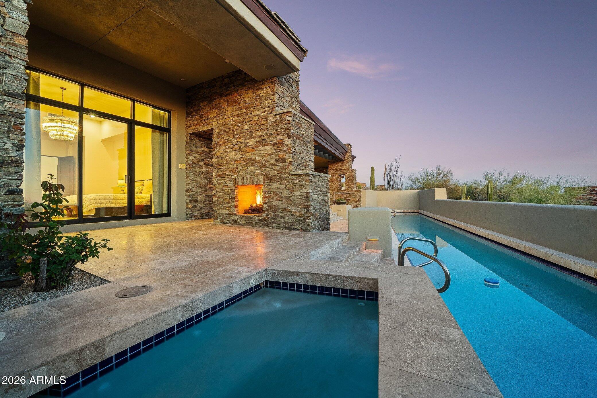 DESERT MOUNTAIN - Residential
