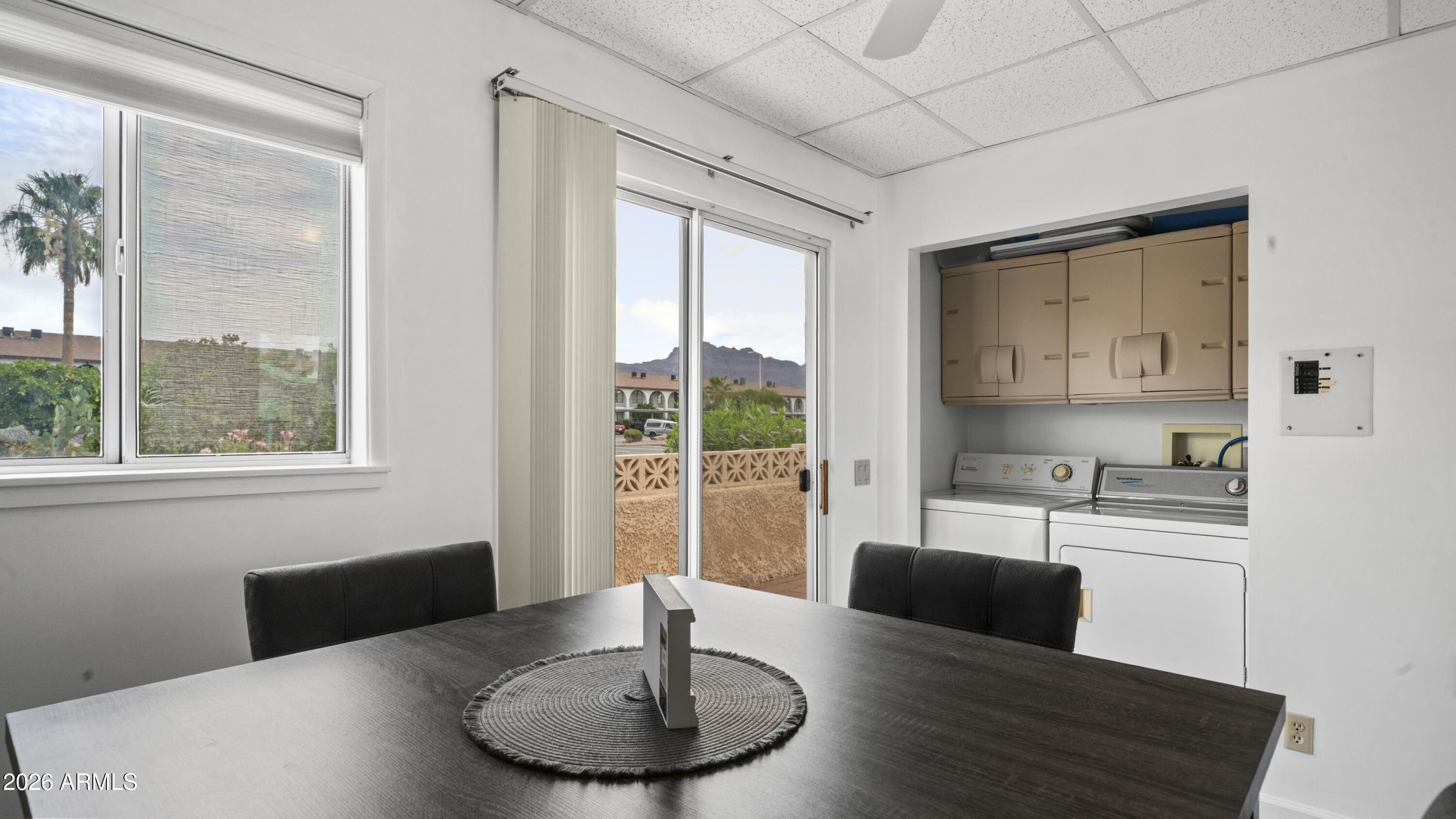 GOLDEN VISTA - Residential