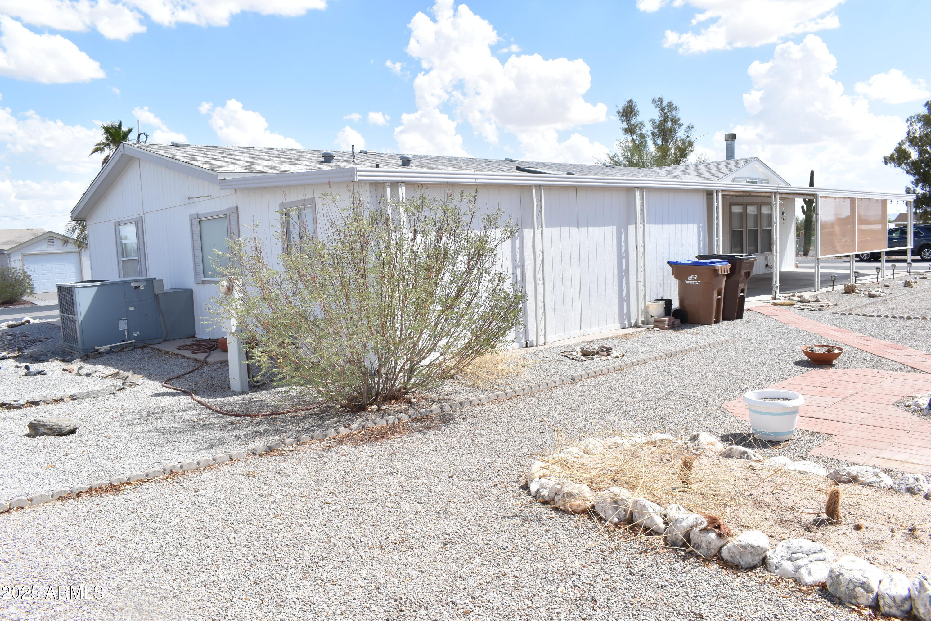 FLORENCE GARDENS UNIT E - Residential