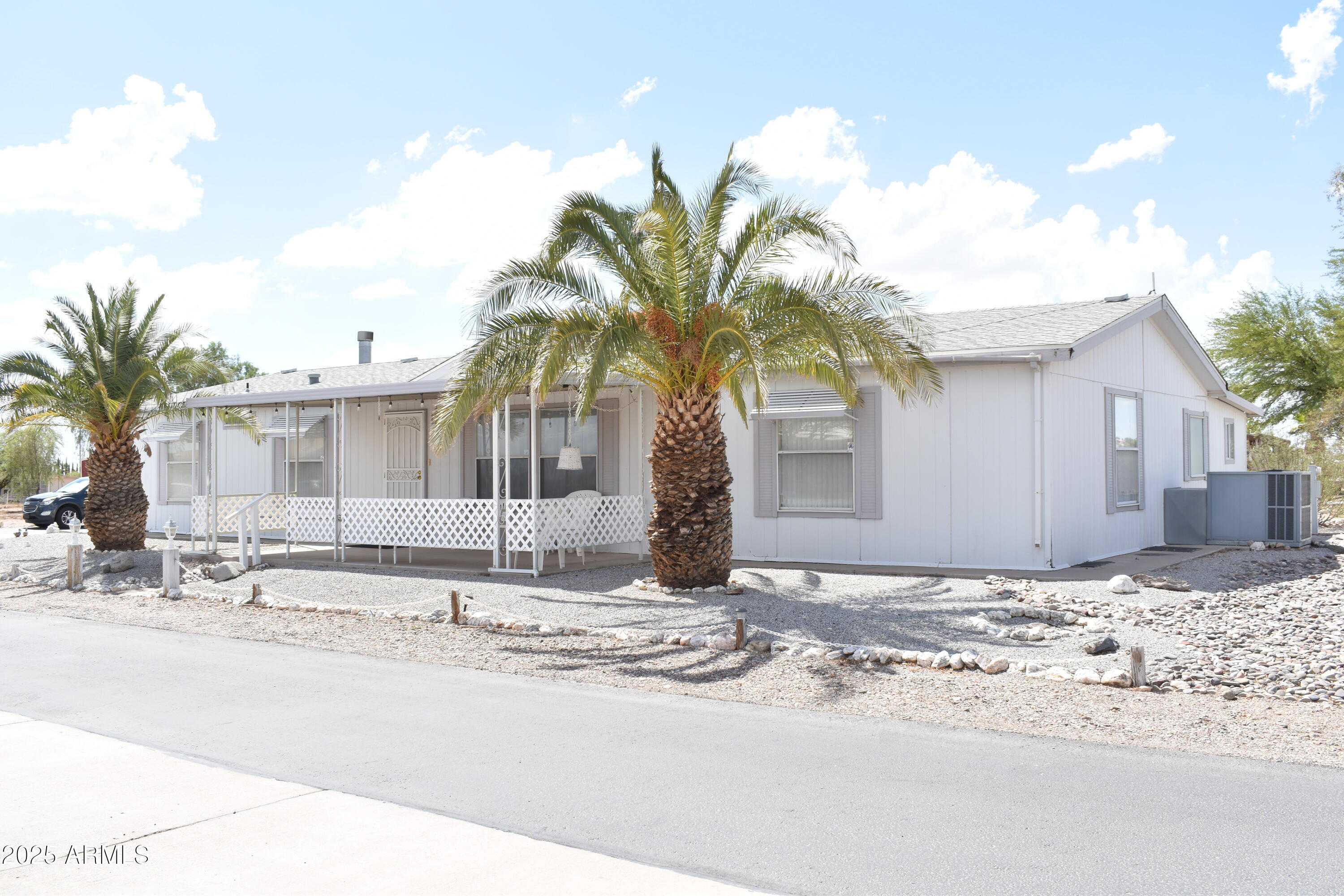 FLORENCE GARDENS UNIT E - Residential