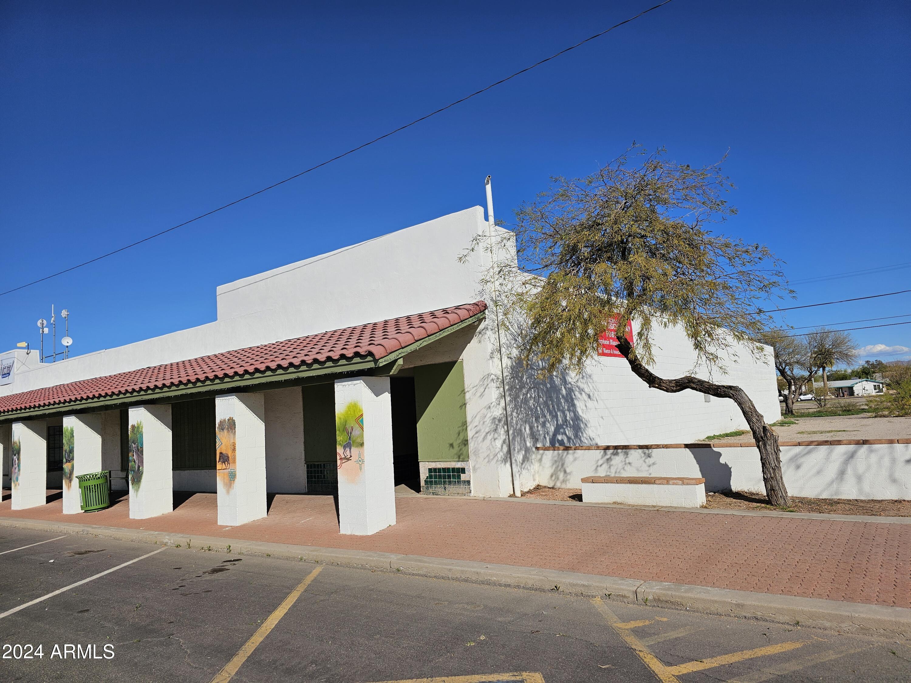 COTTON CITY (PROPER) - Commercial Sale